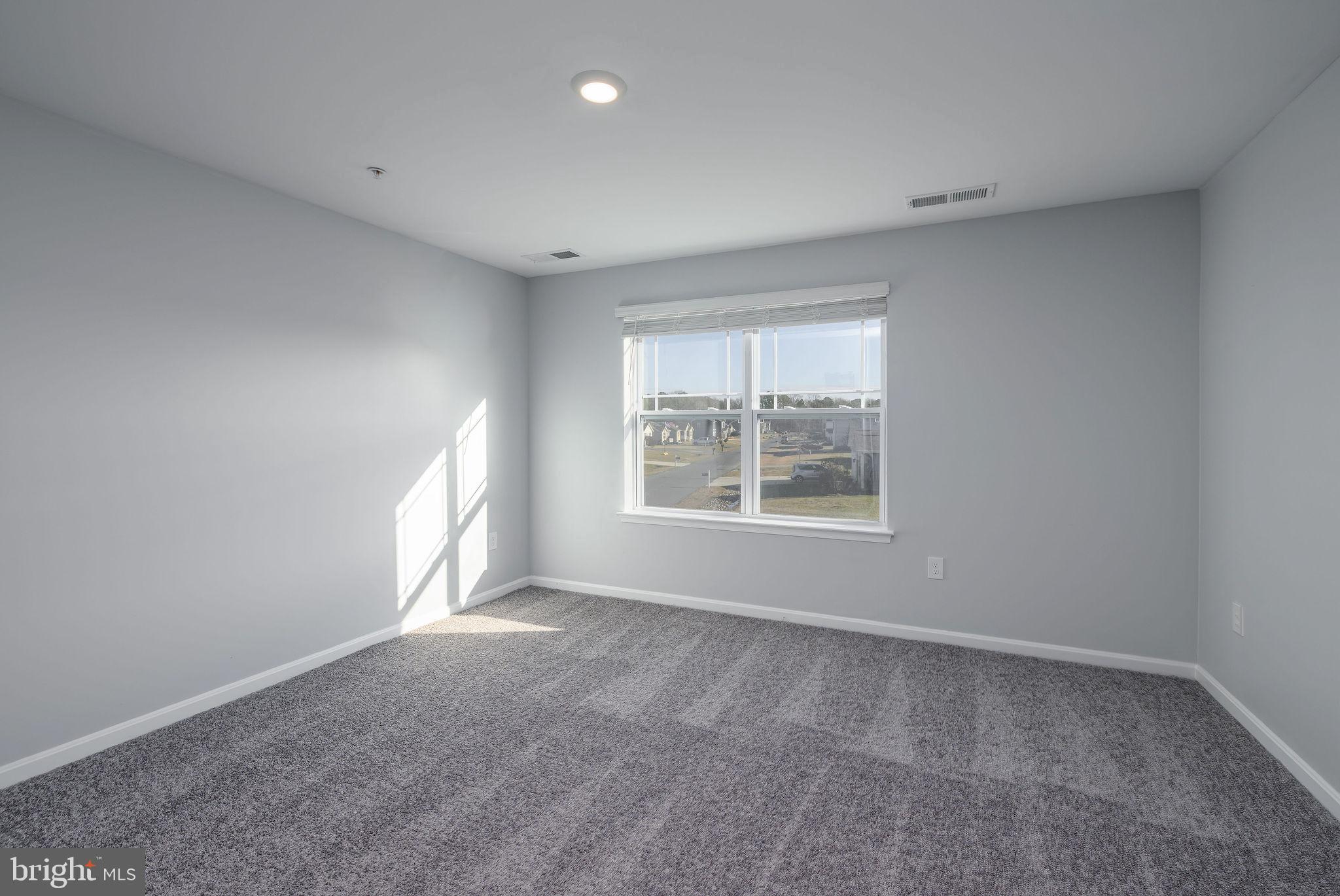 SOMERSET LANDING - Residential