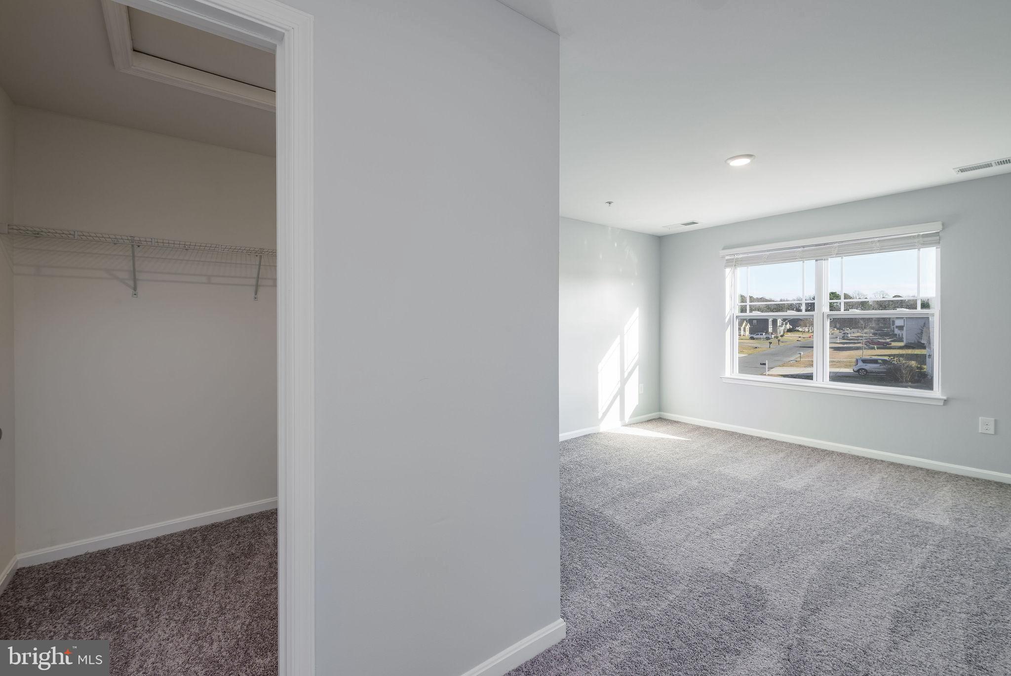 SOMERSET LANDING - Residential