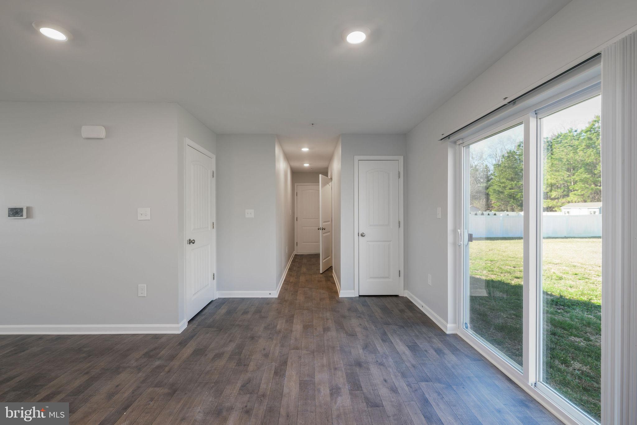 SOMERSET LANDING - Residential