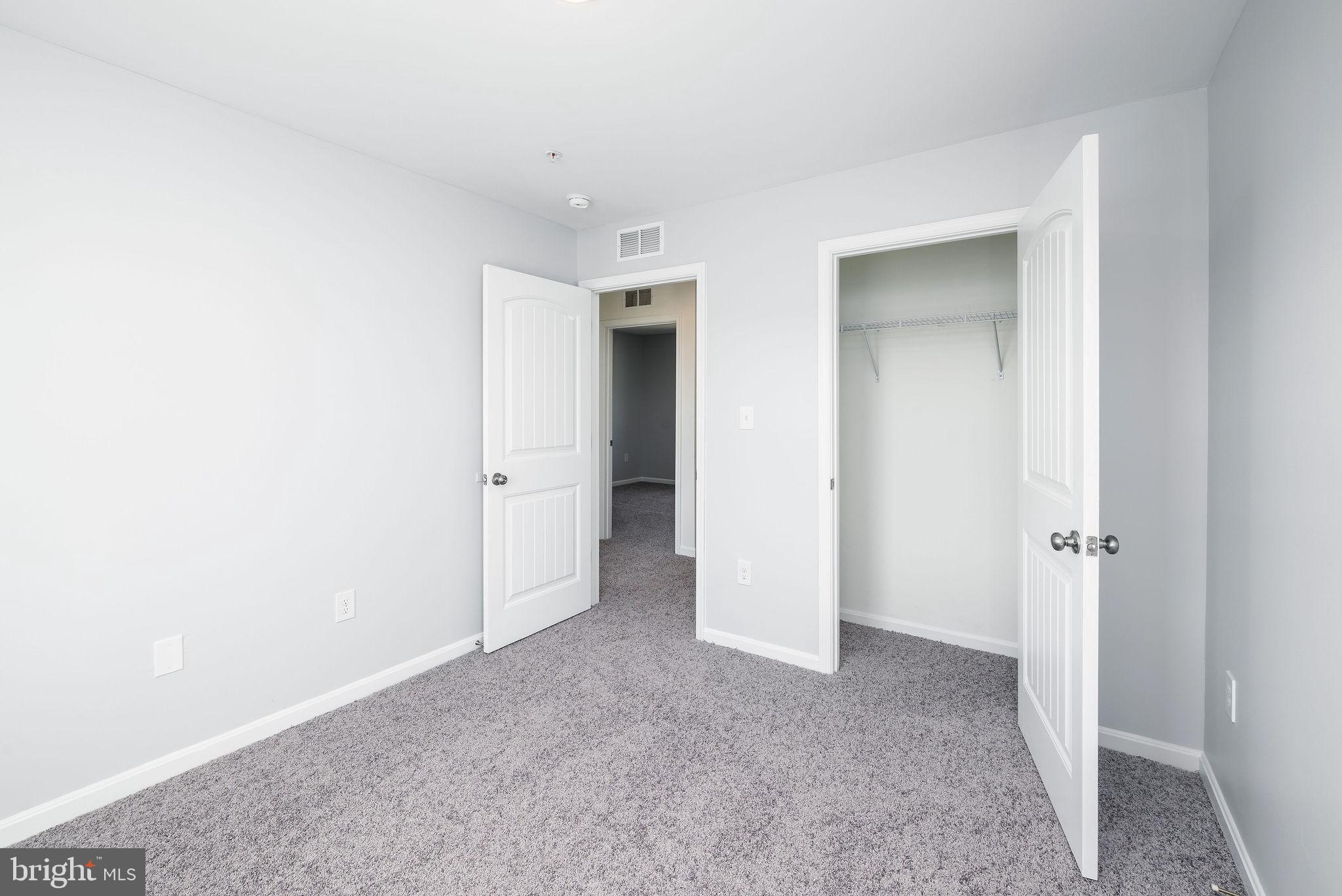 SOMERSET LANDING - Residential