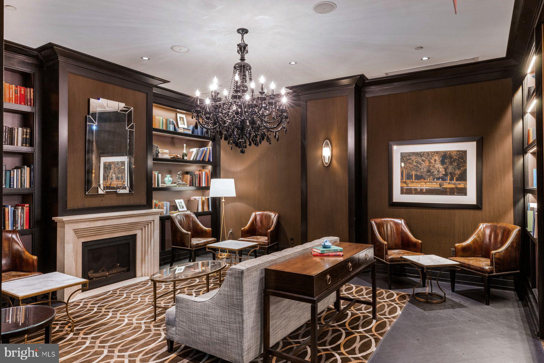 RITTENHOUSE SQUARE - Residential