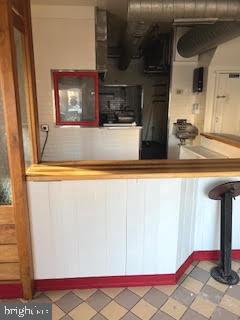 PENNSPORT - Commercial Lease