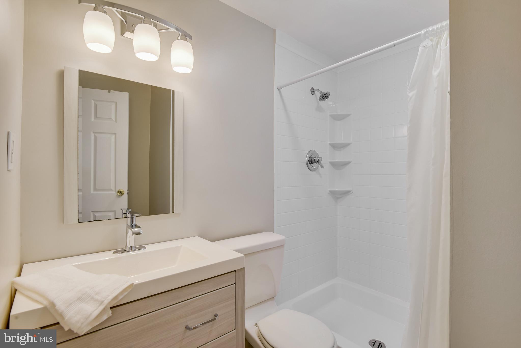 CHALET WOODS - Residential