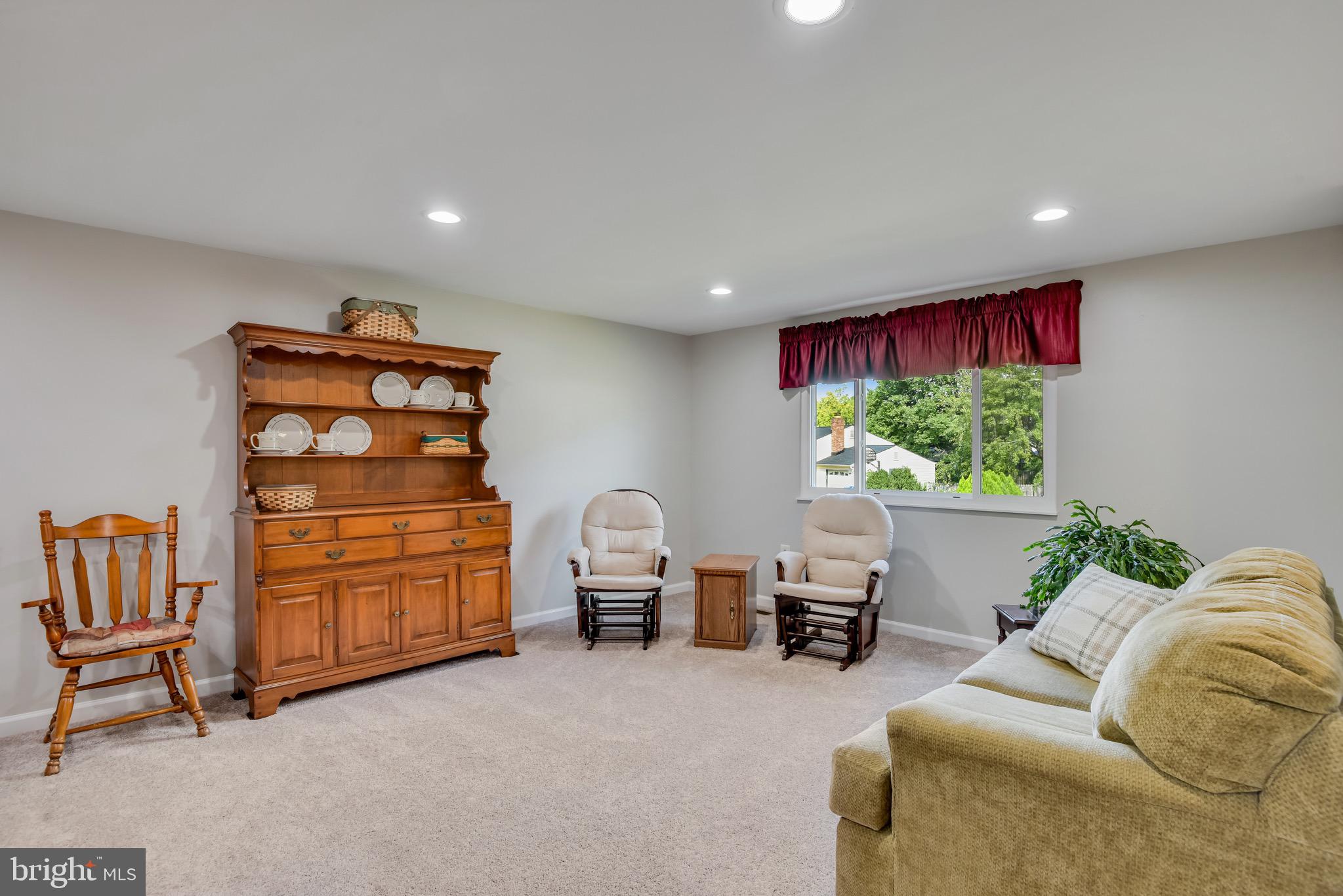 CHALET WOODS - Residential