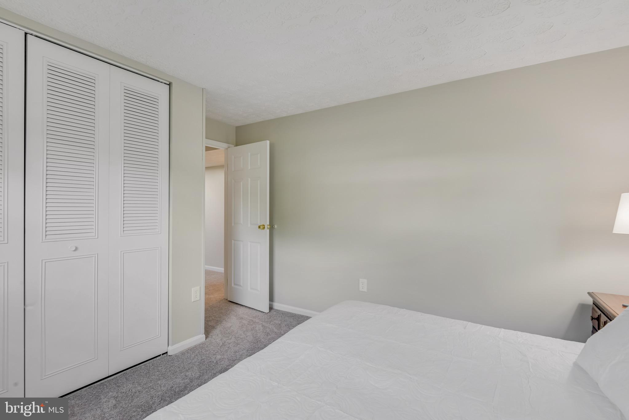 CHALET WOODS - Residential