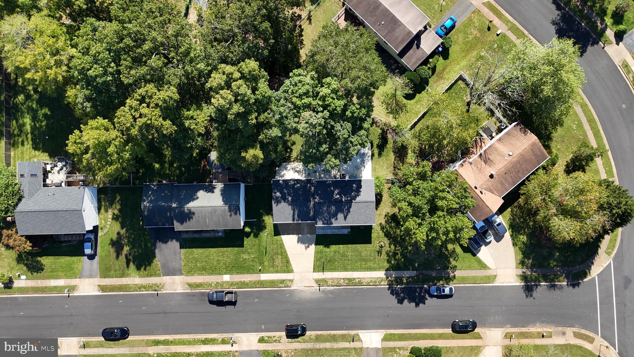 CHALET WOODS - Residential