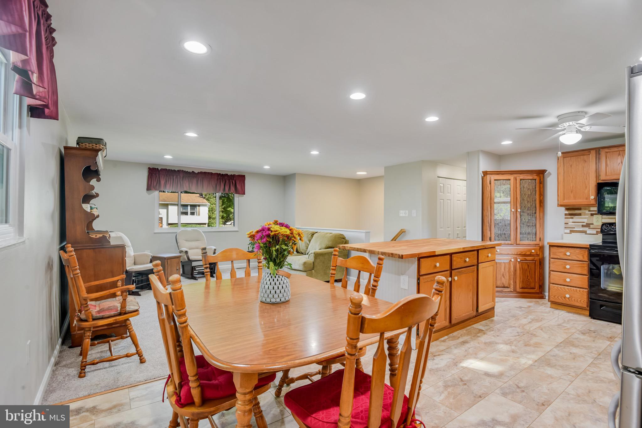 CHALET WOODS - Residential