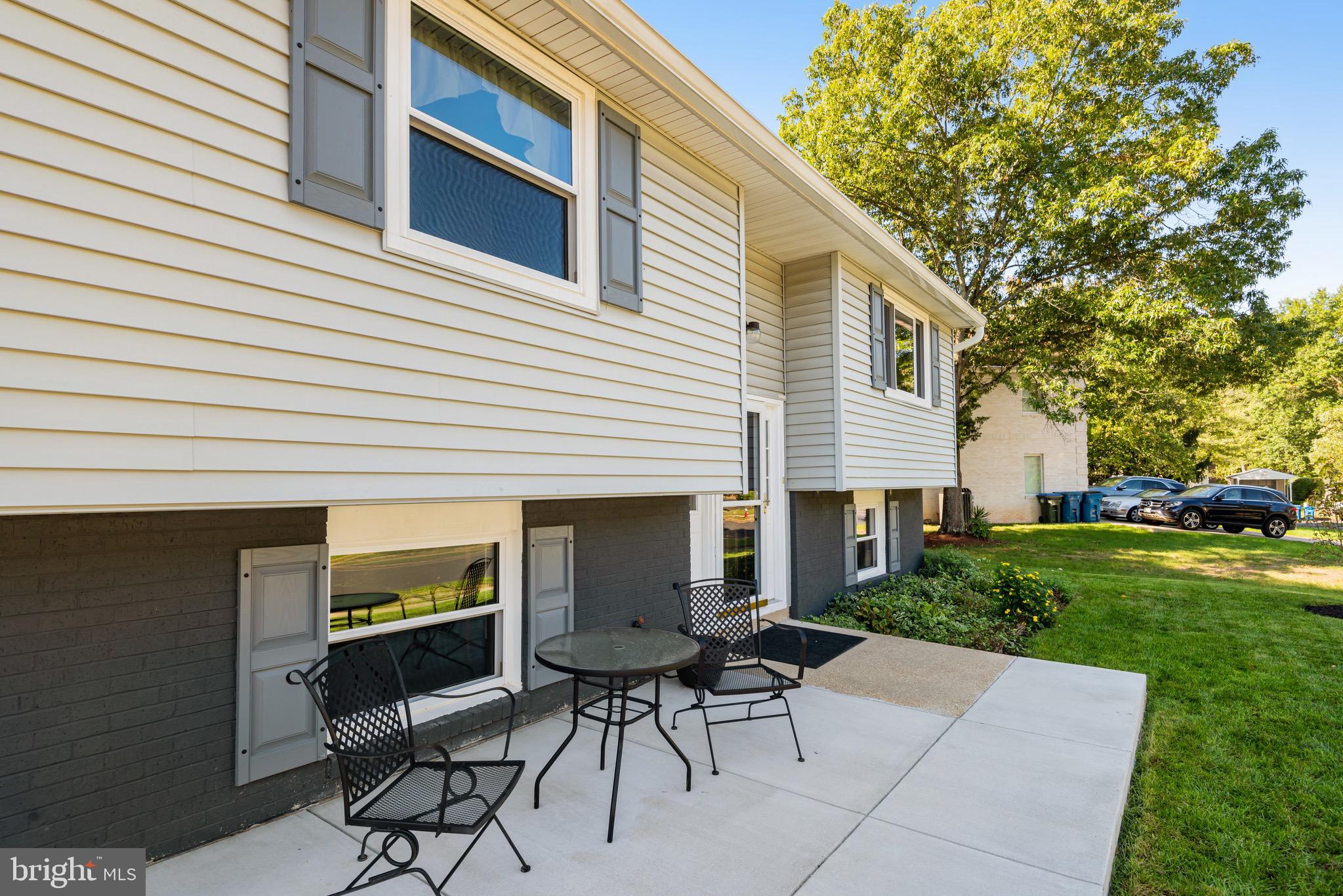 CHALET WOODS - Residential