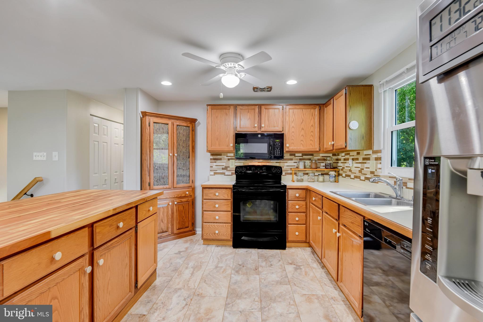 CHALET WOODS - Residential