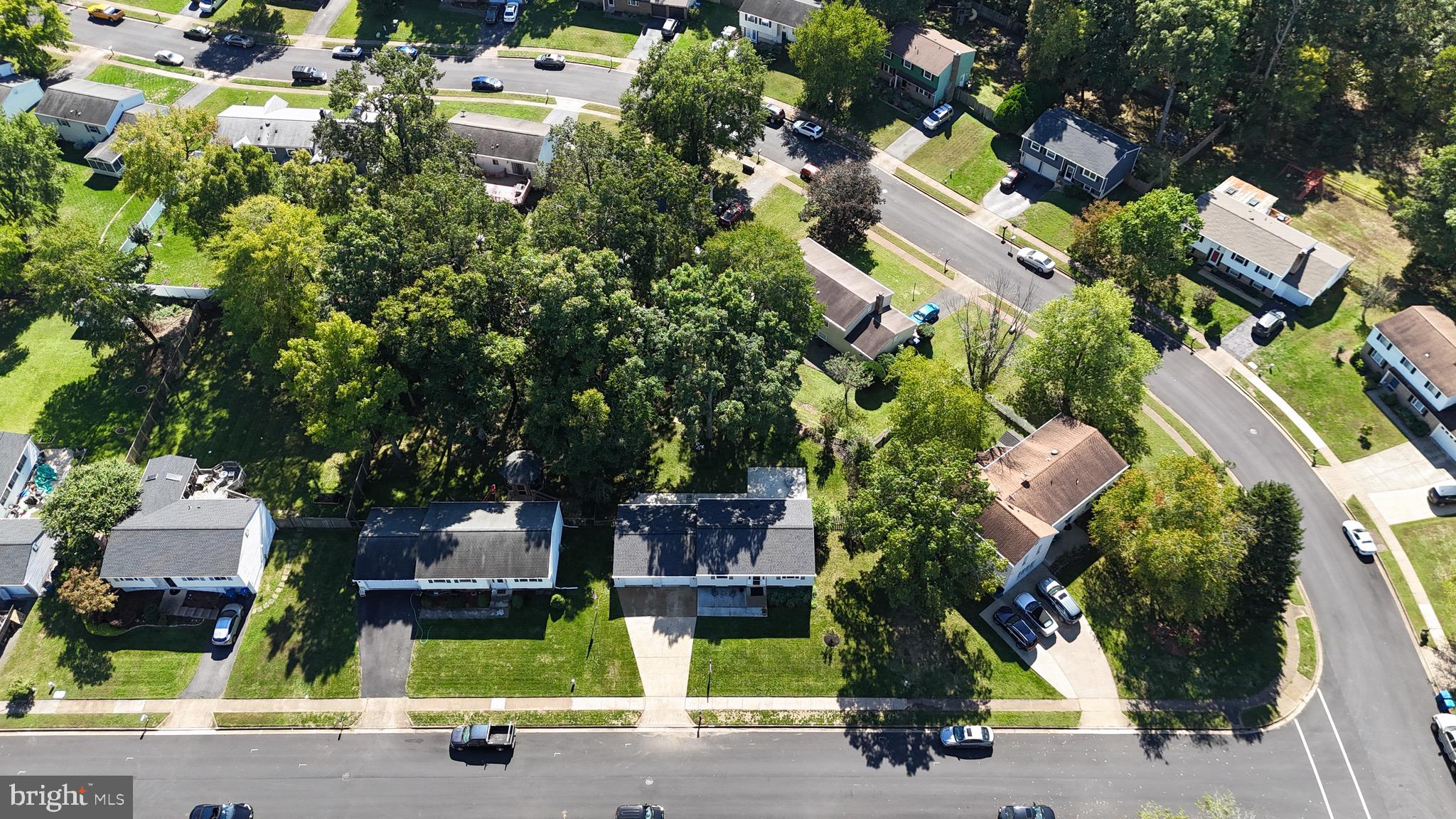 CHALET WOODS - Residential