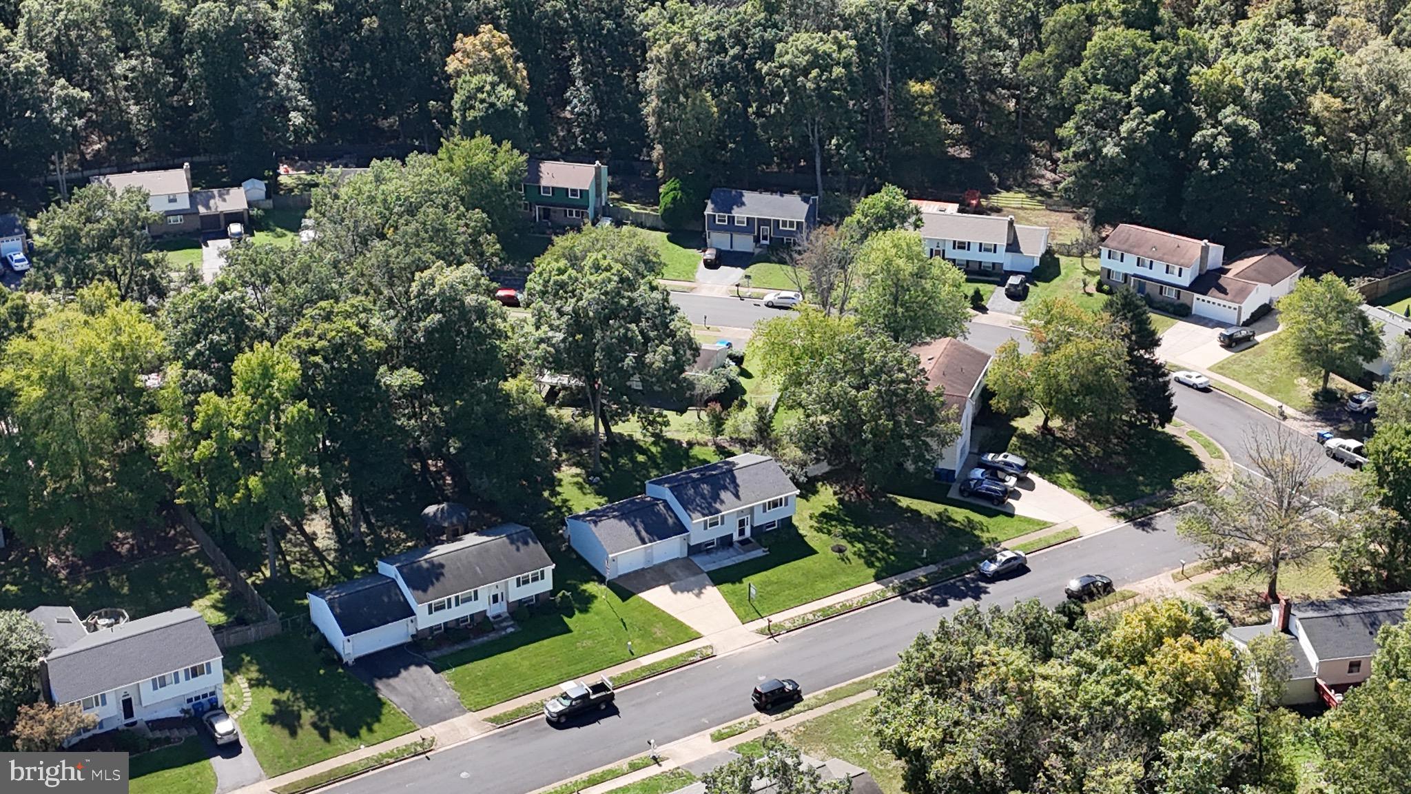 CHALET WOODS - Residential