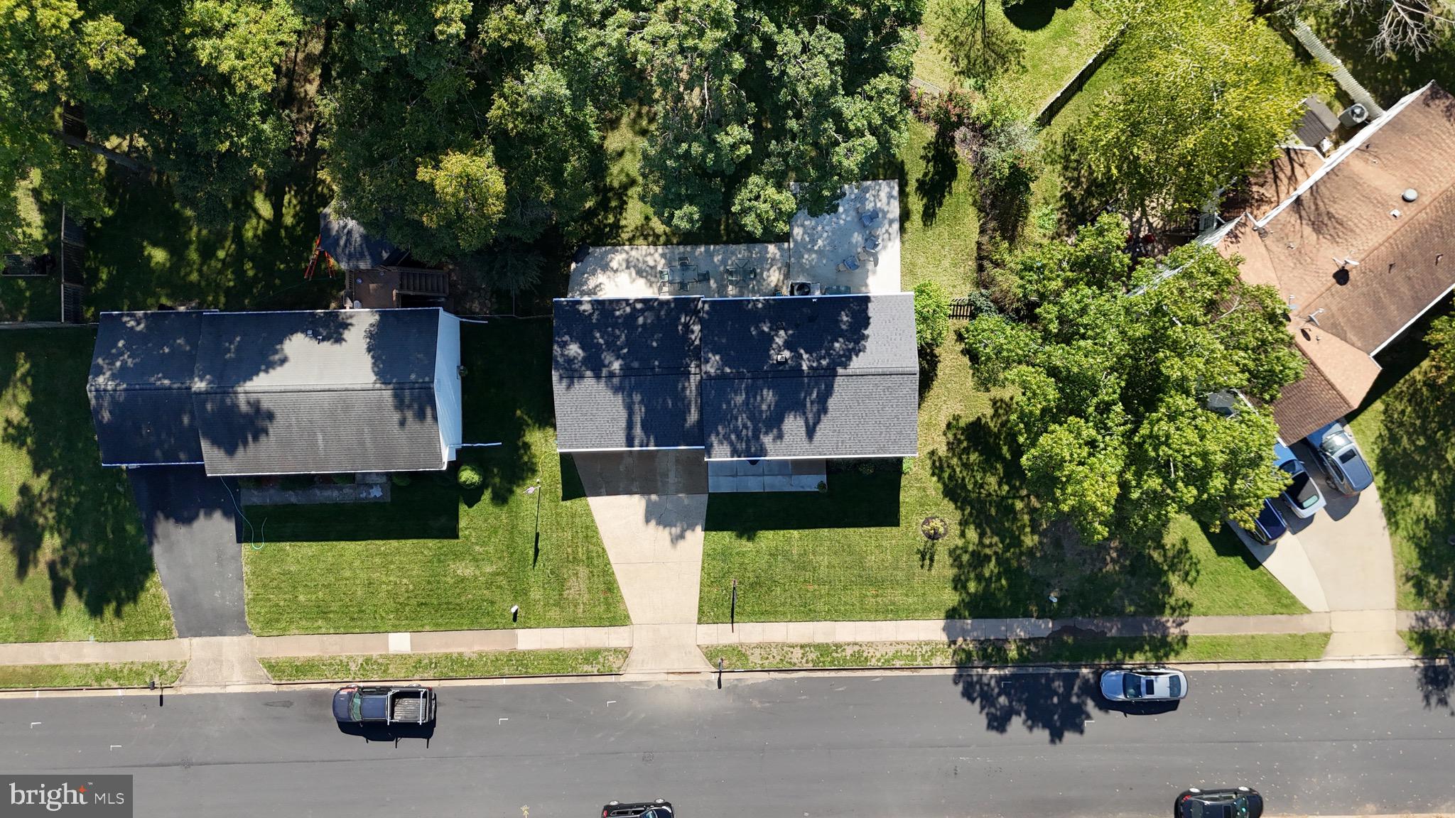 CHALET WOODS - Residential