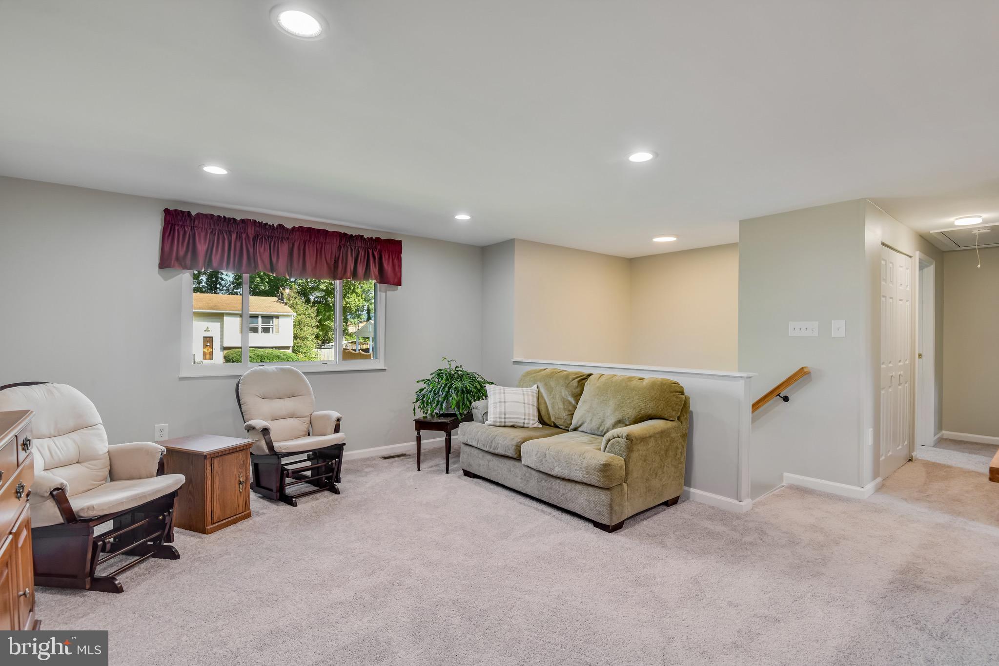 CHALET WOODS - Residential