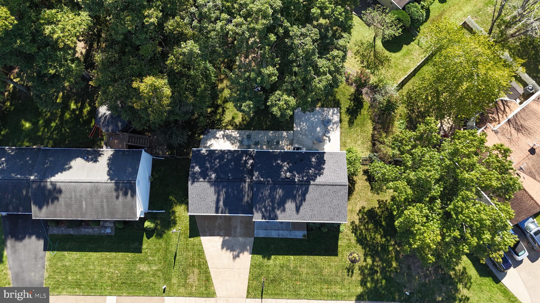 CHALET WOODS - Residential