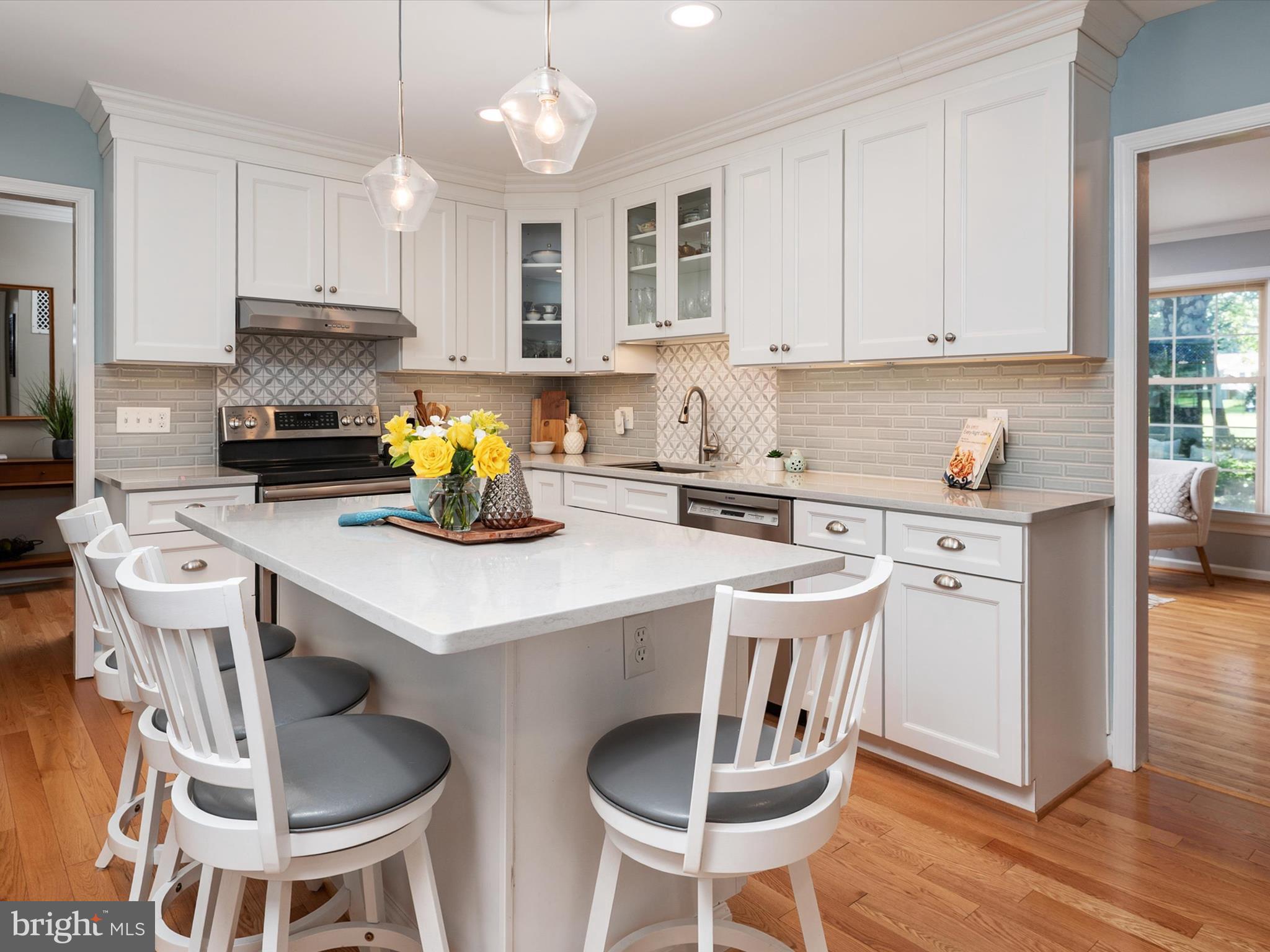 1589 CROFTON PARKWAY