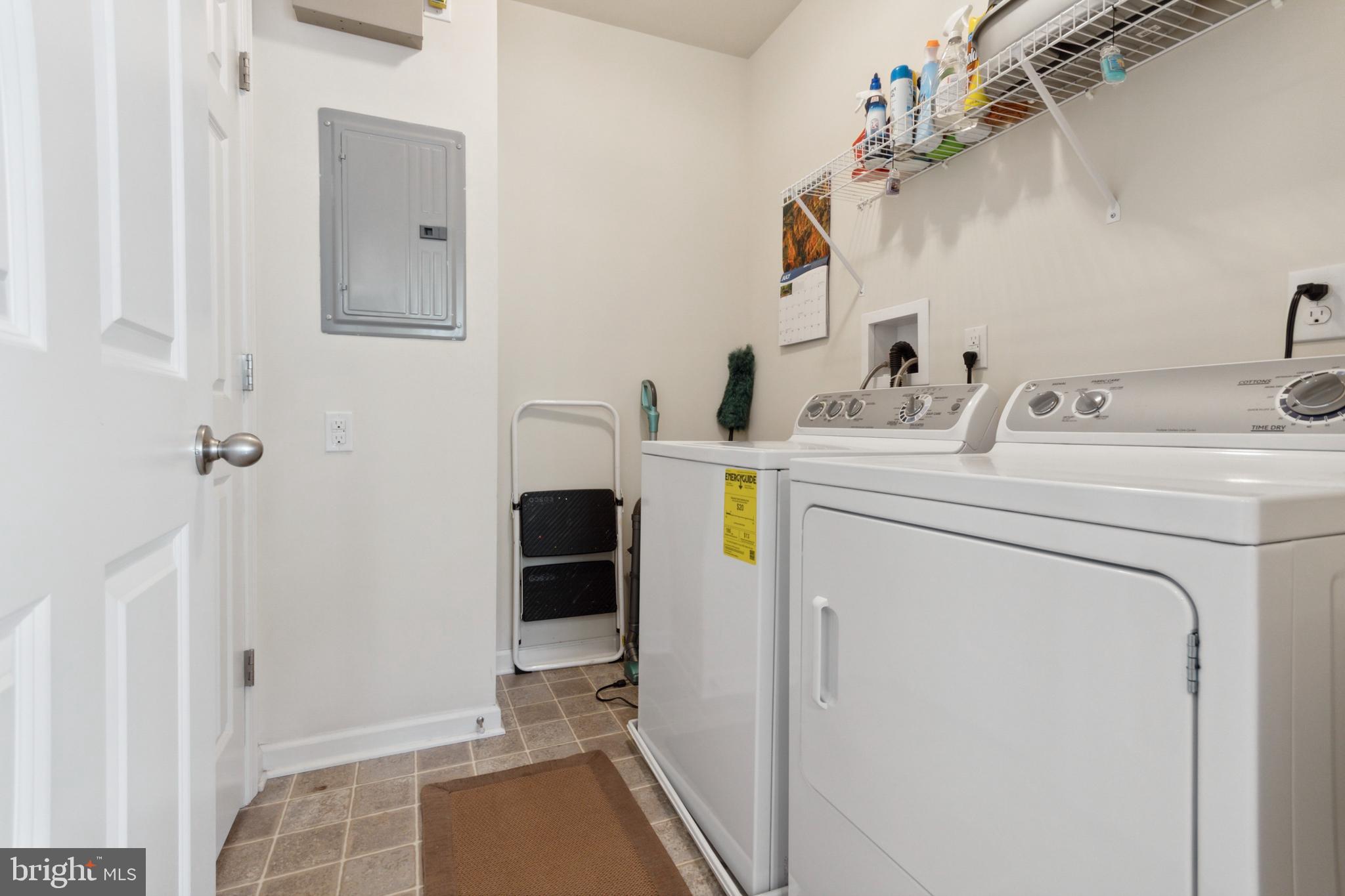 ENCLAVEATWILLIAMSTAD - Residential