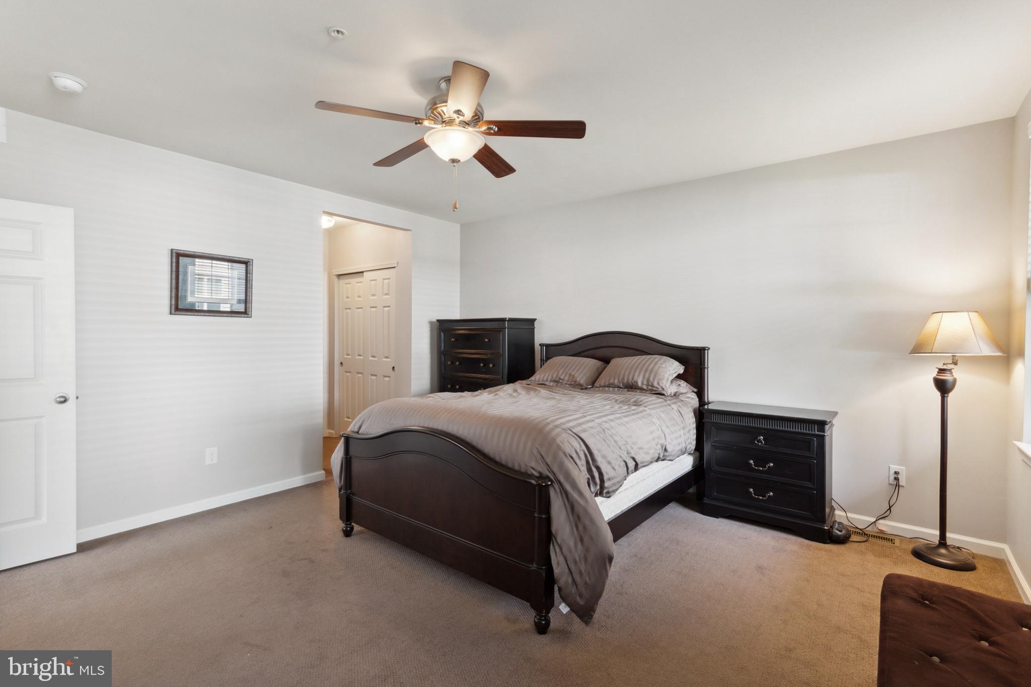 ENCLAVEATWILLIAMSTAD - Residential