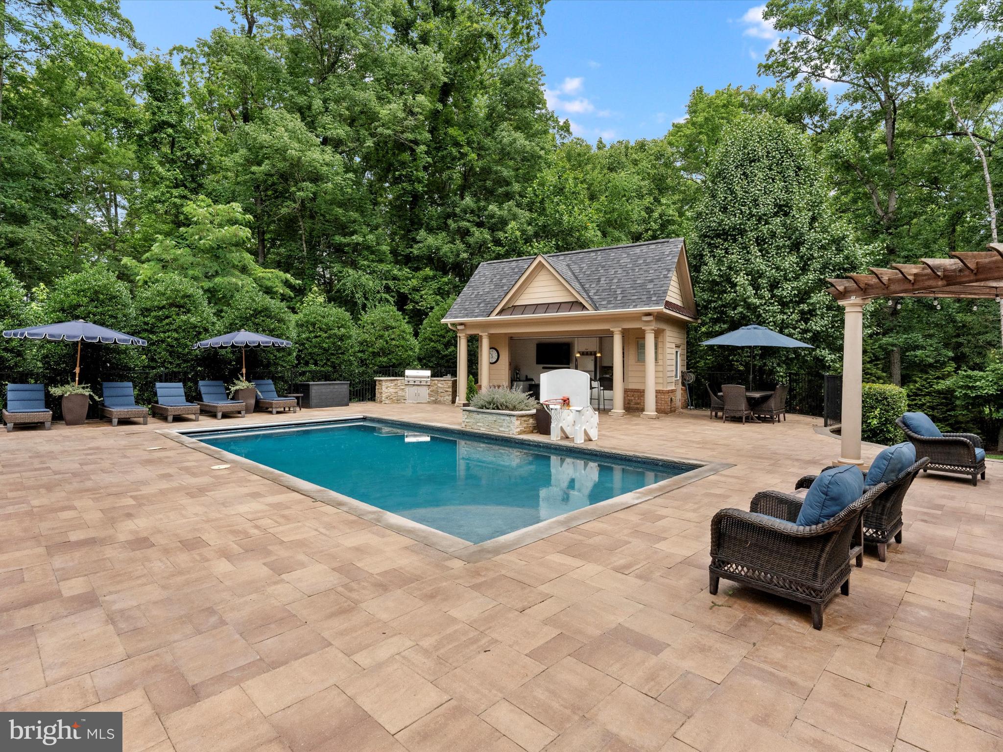 13412 ELLERTON COURT