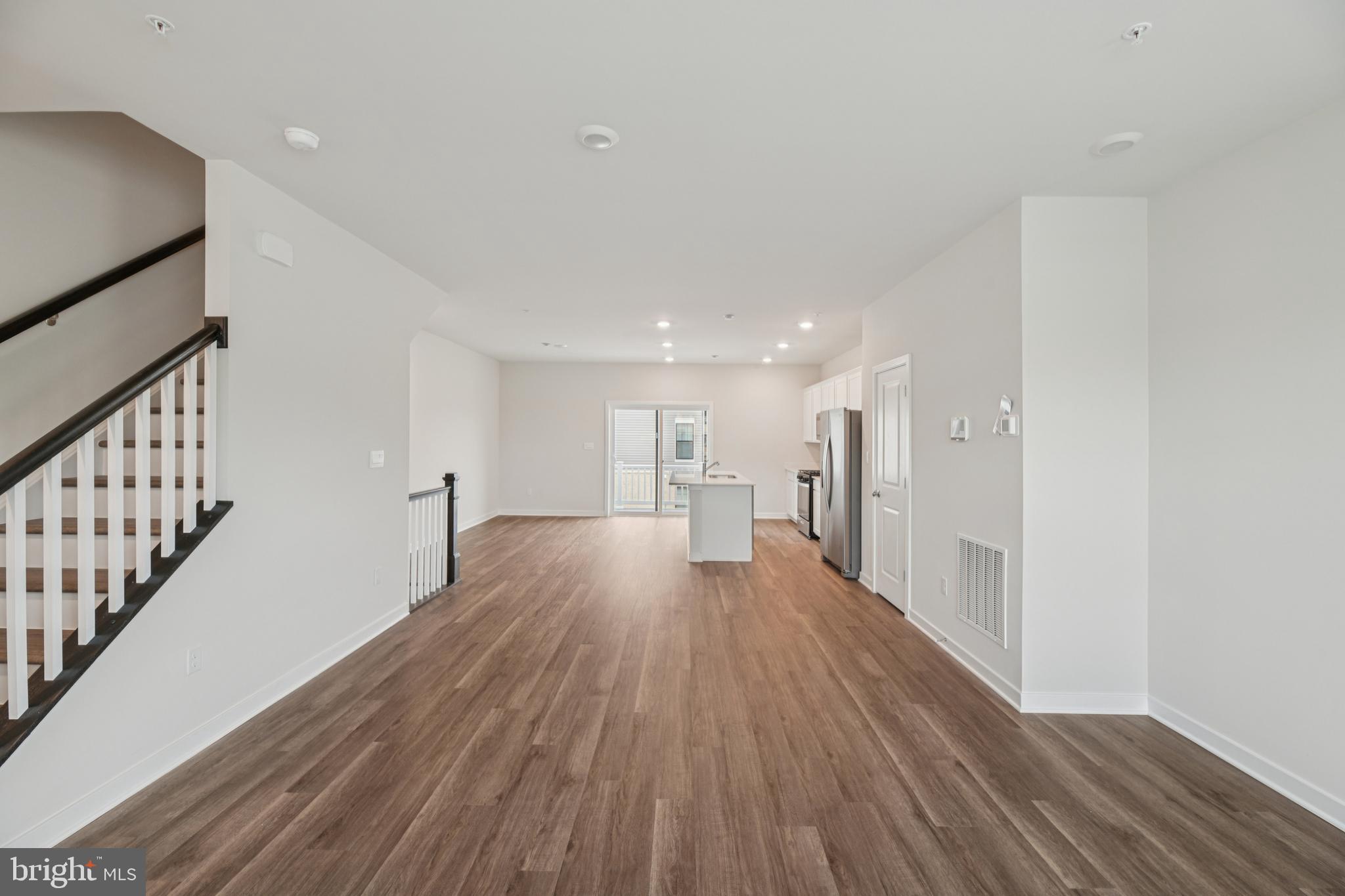 CALM RETREAT - Residential
