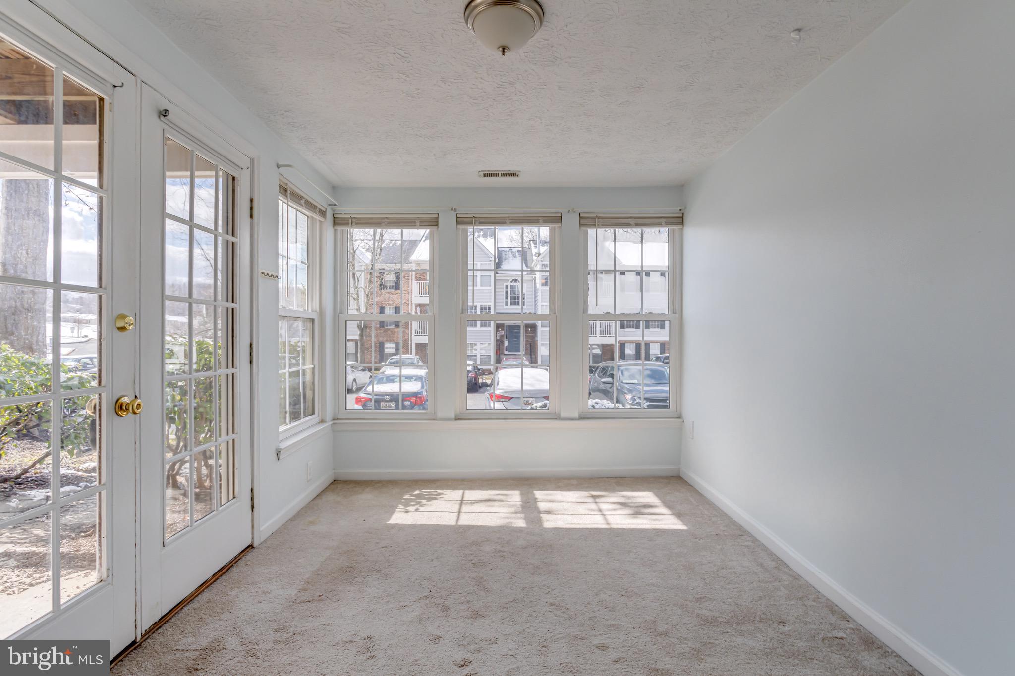 WOODBRIDGE - Residential