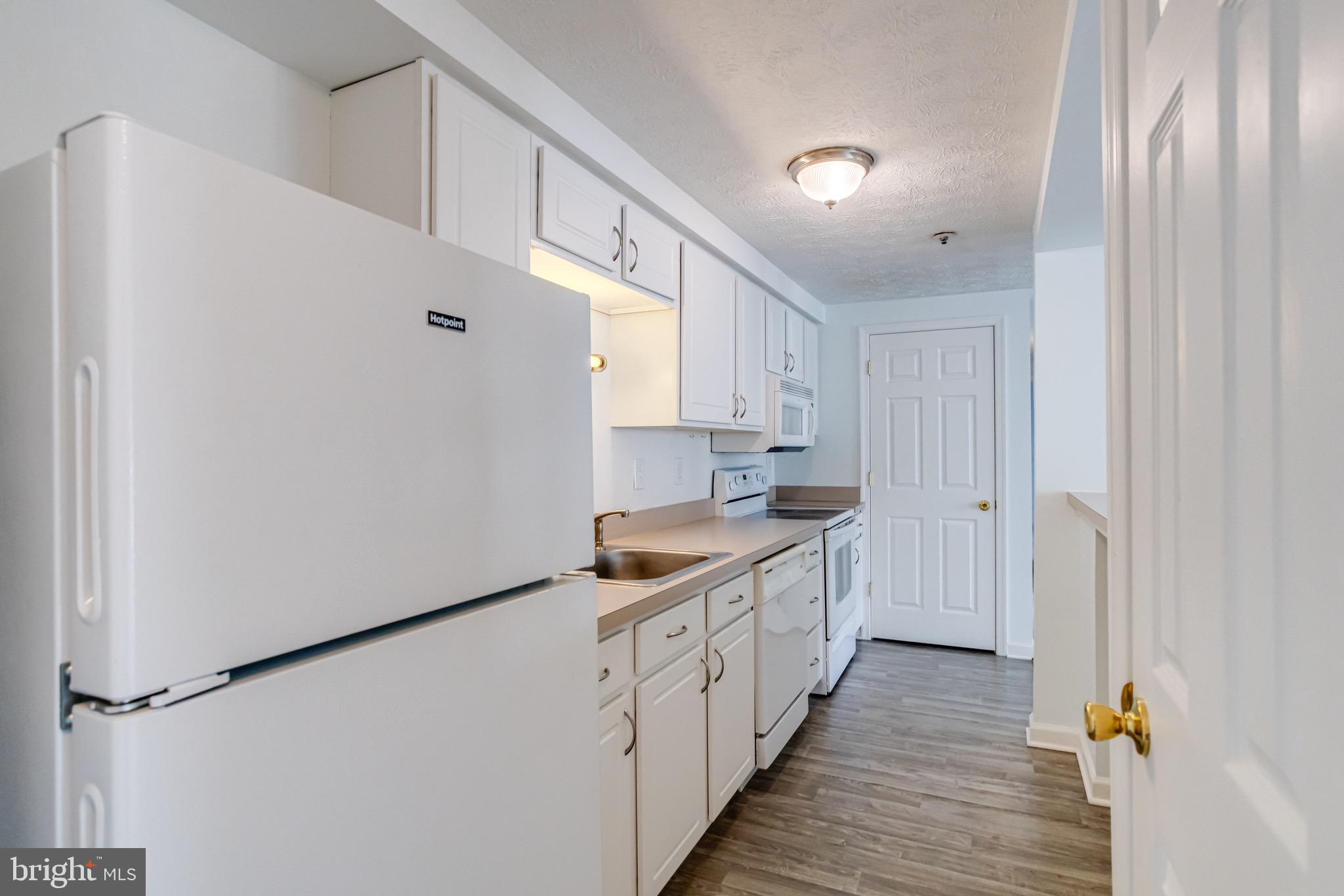 WOODBRIDGE - Residential