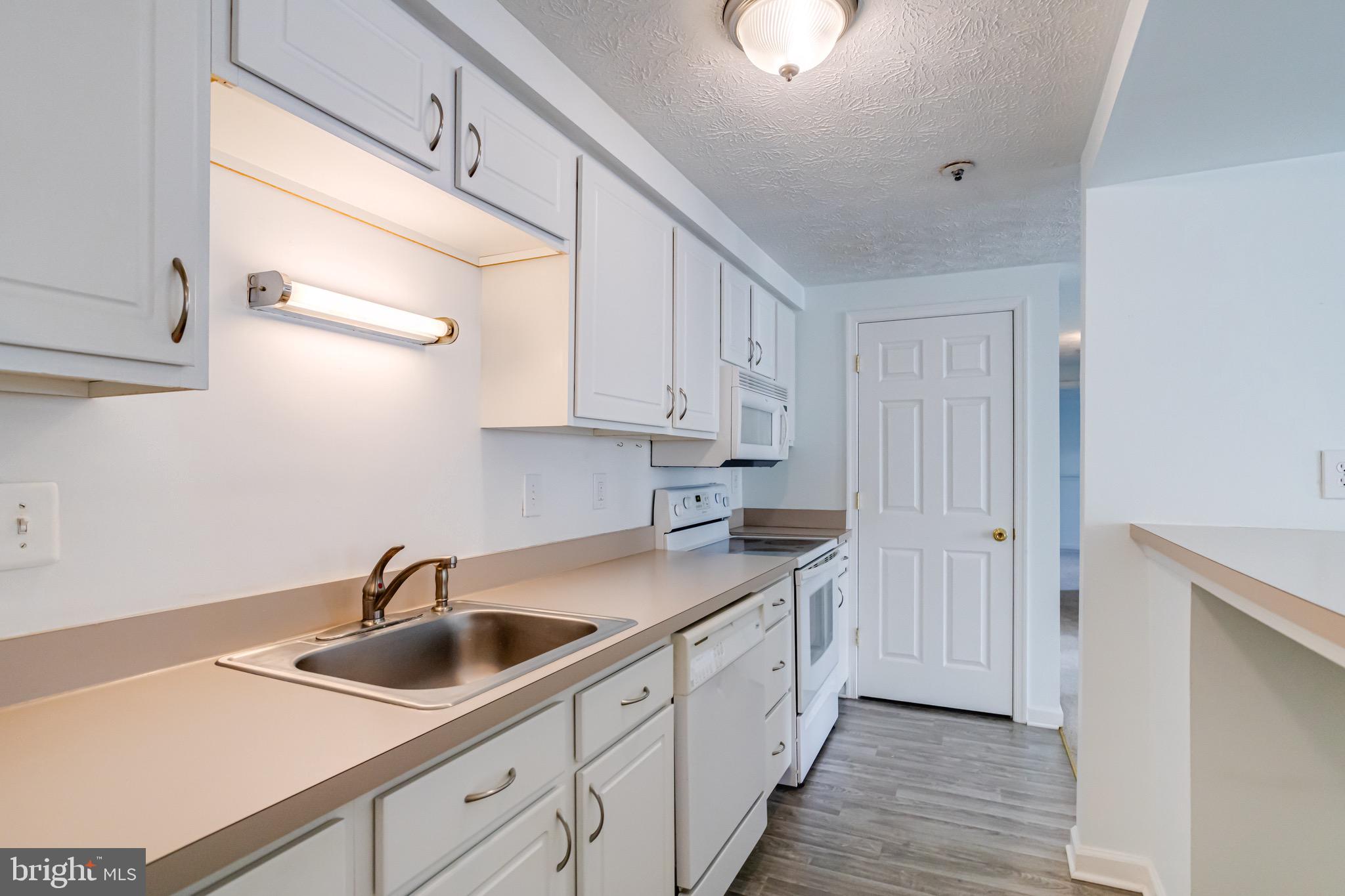 WOODBRIDGE - Residential