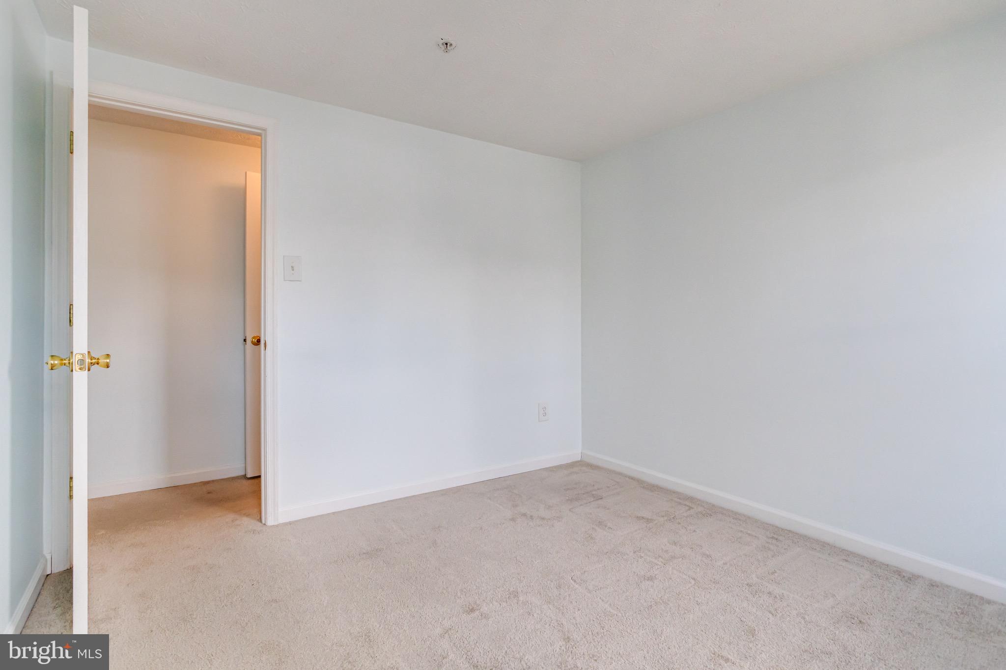 WOODBRIDGE - Residential