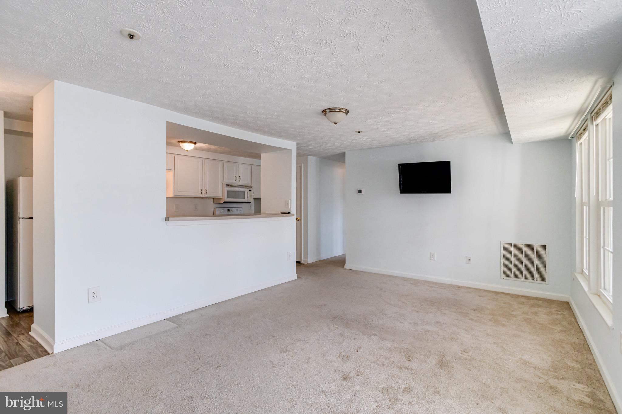 WOODBRIDGE - Residential