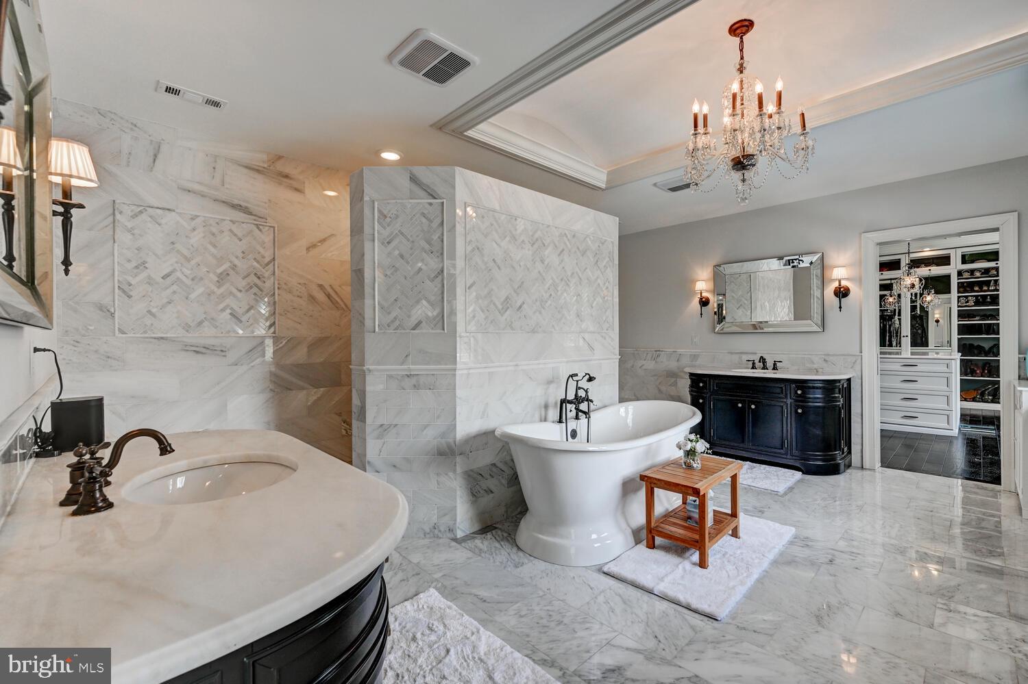 RUXTON - Residential