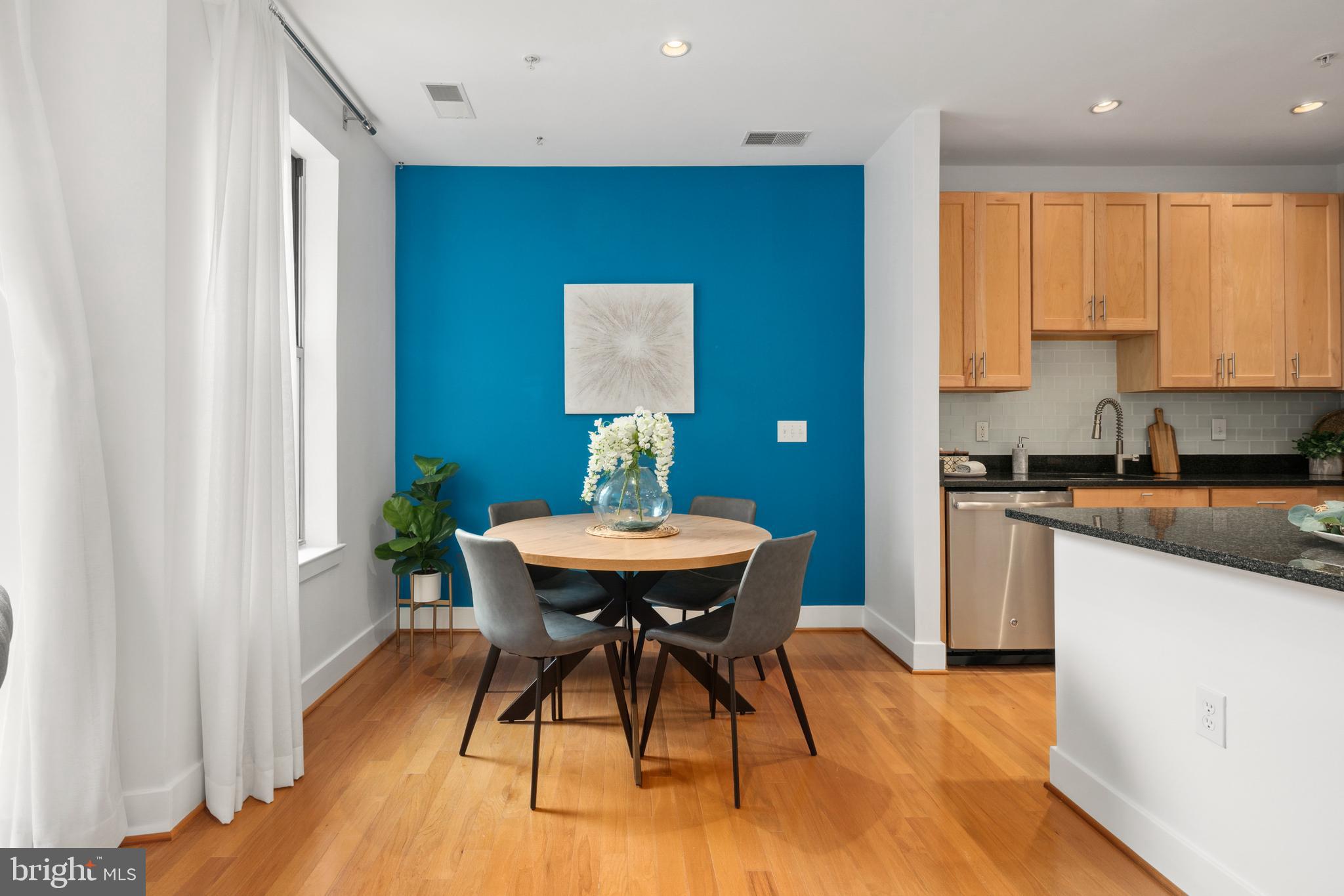 ROSSLYN - Residential