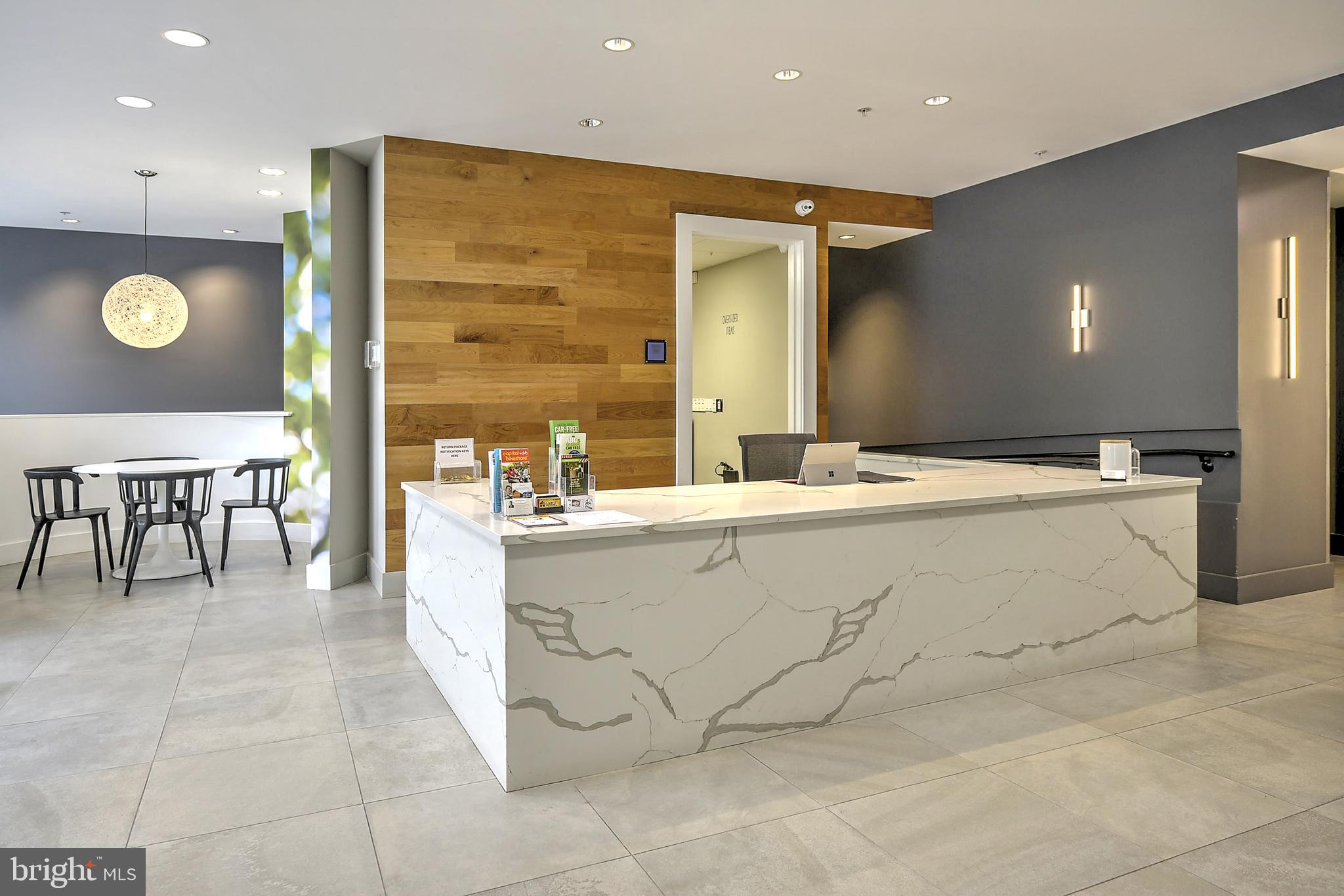 ROSSLYN - Residential