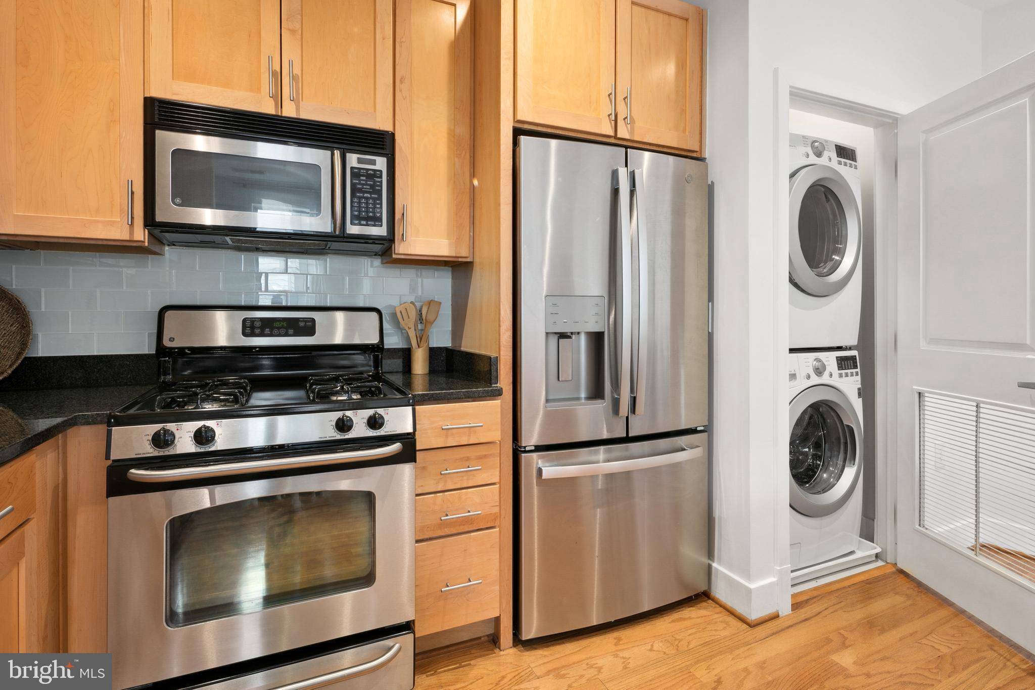 ROSSLYN - Residential