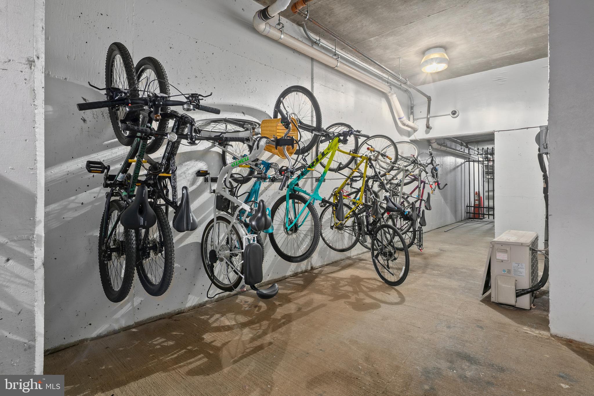 ROSSLYN - Residential