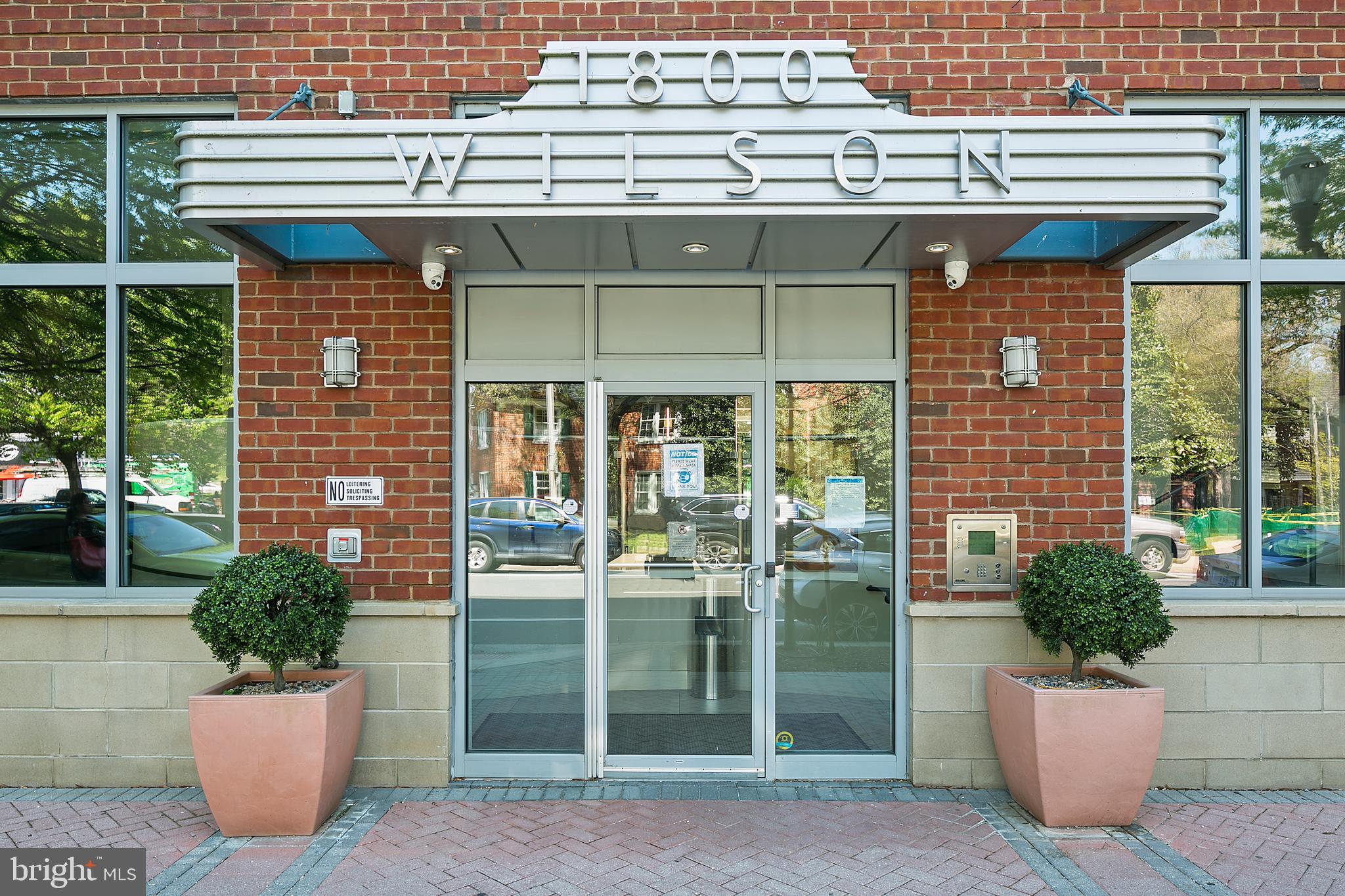 ROSSLYN - Residential