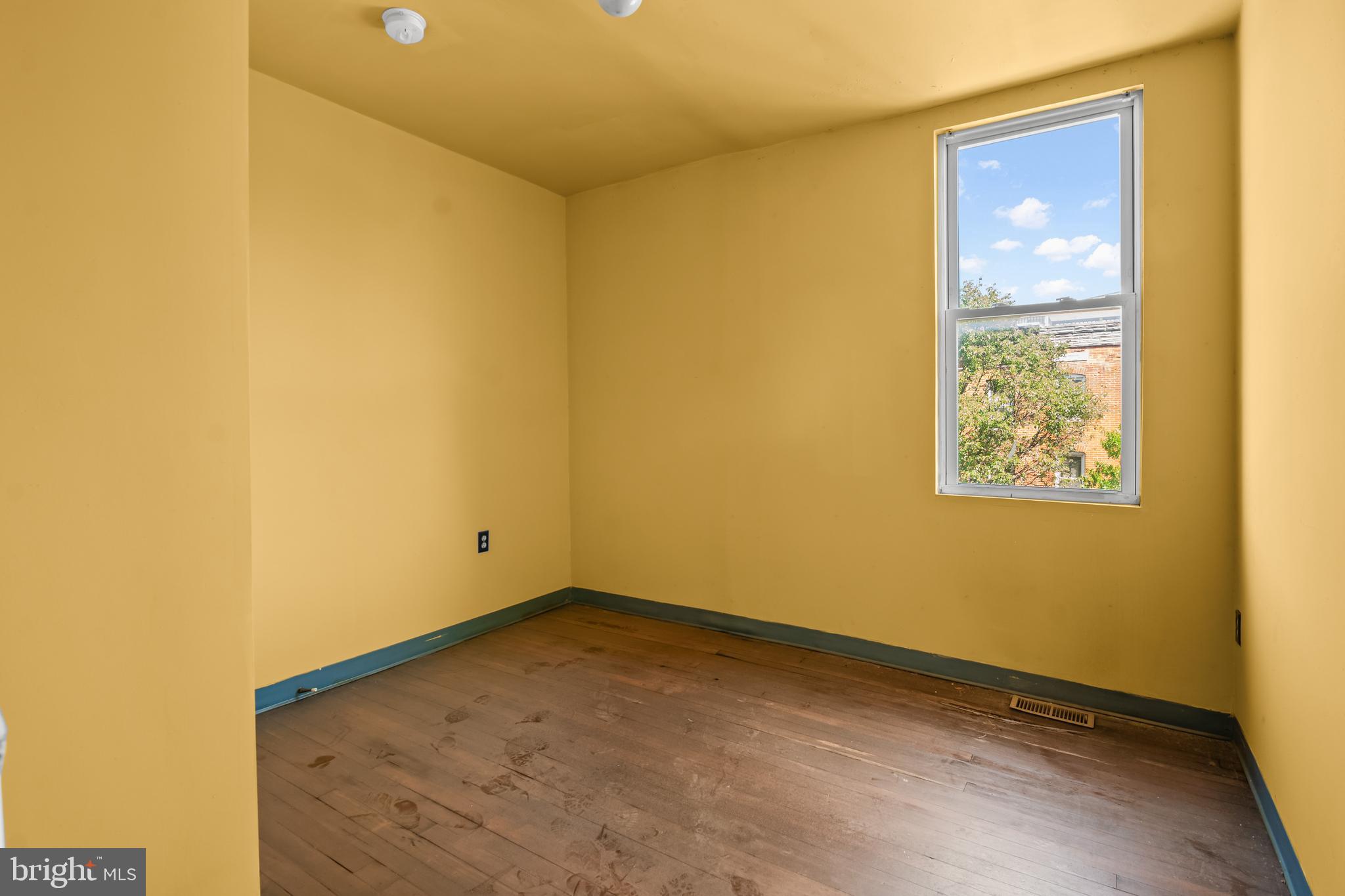 FELLS POINT HISTORIC DISTRICT - Commercial Sale