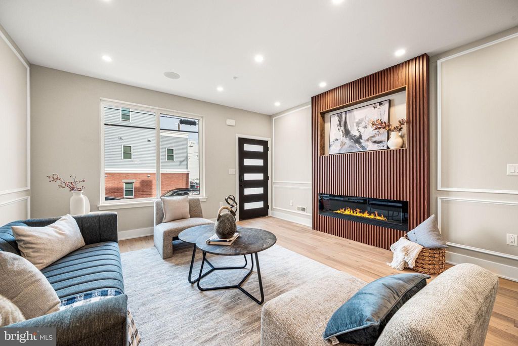 Photo of 2032 Reed Street, PHILADELPHIA, PA 19146 (MLS # PAPH2577578)