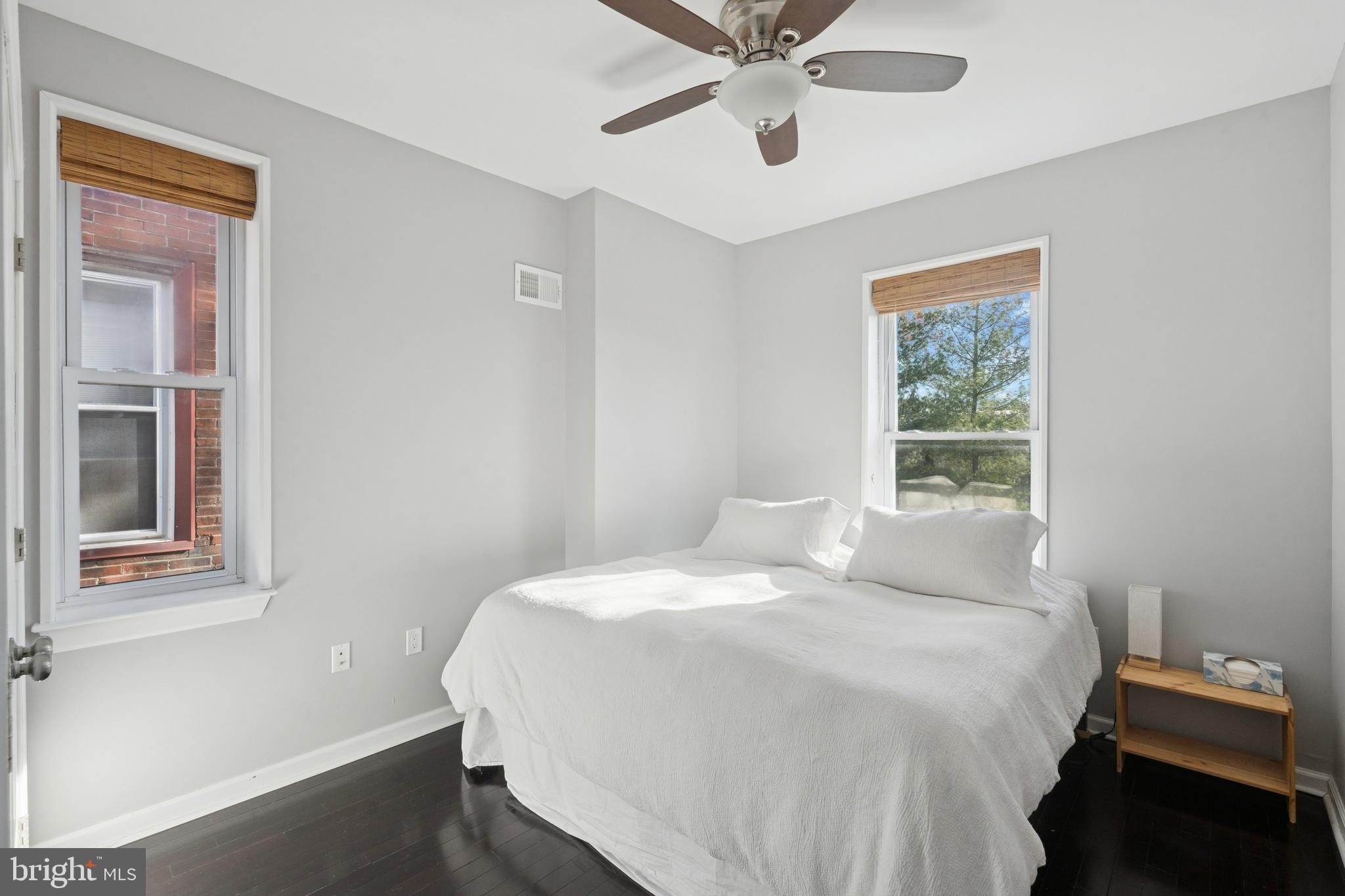 UNIVERSITY CITY - Residential