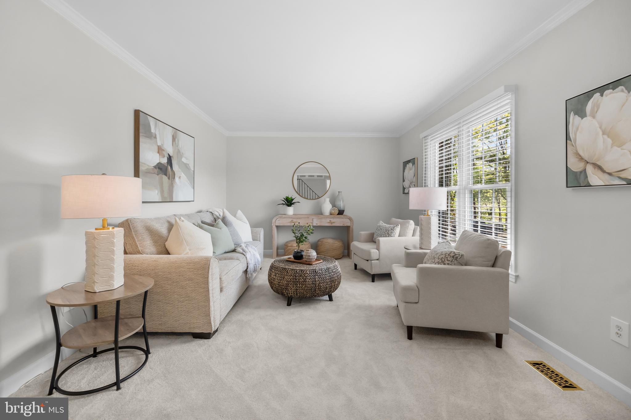 LAKE BRADDOCK - Residential