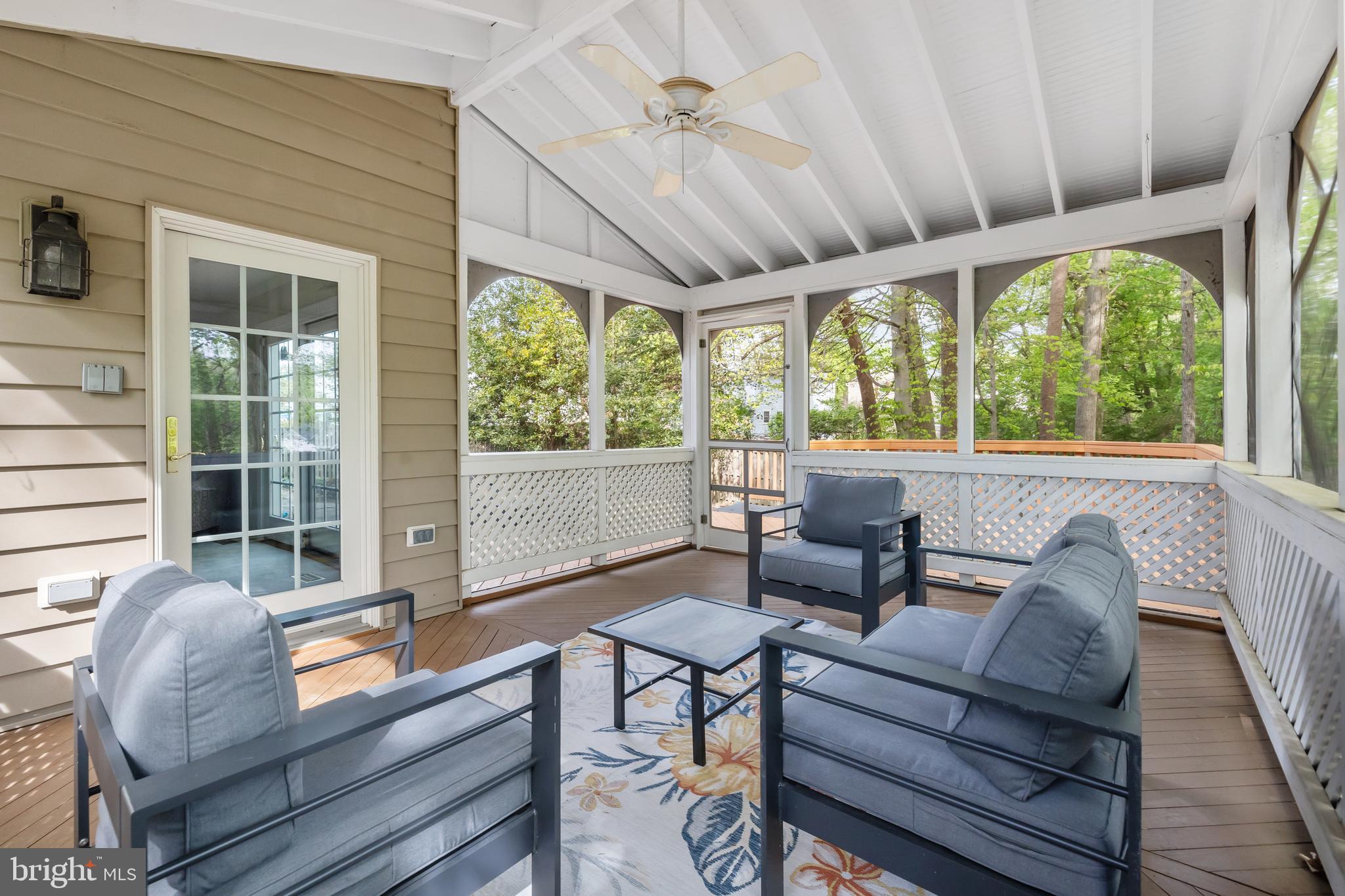 LAKE BRADDOCK - Residential