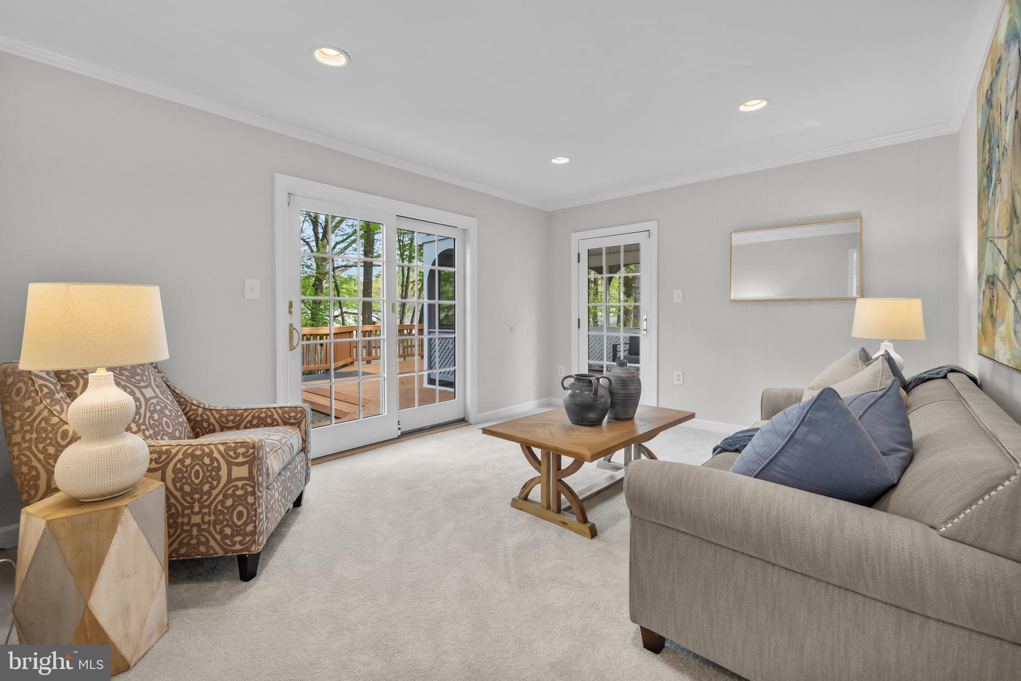 LAKE BRADDOCK - Residential