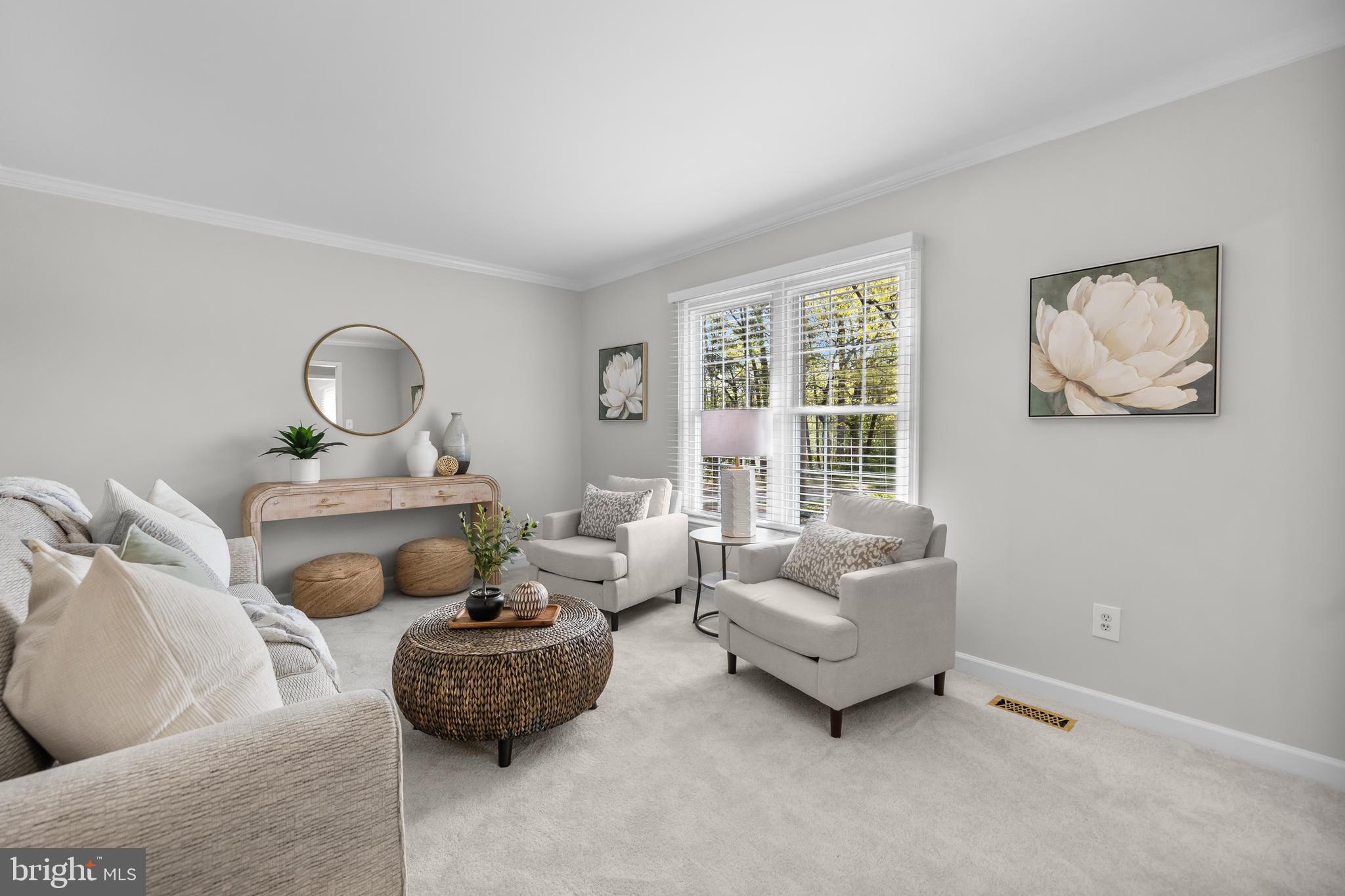 LAKE BRADDOCK - Residential