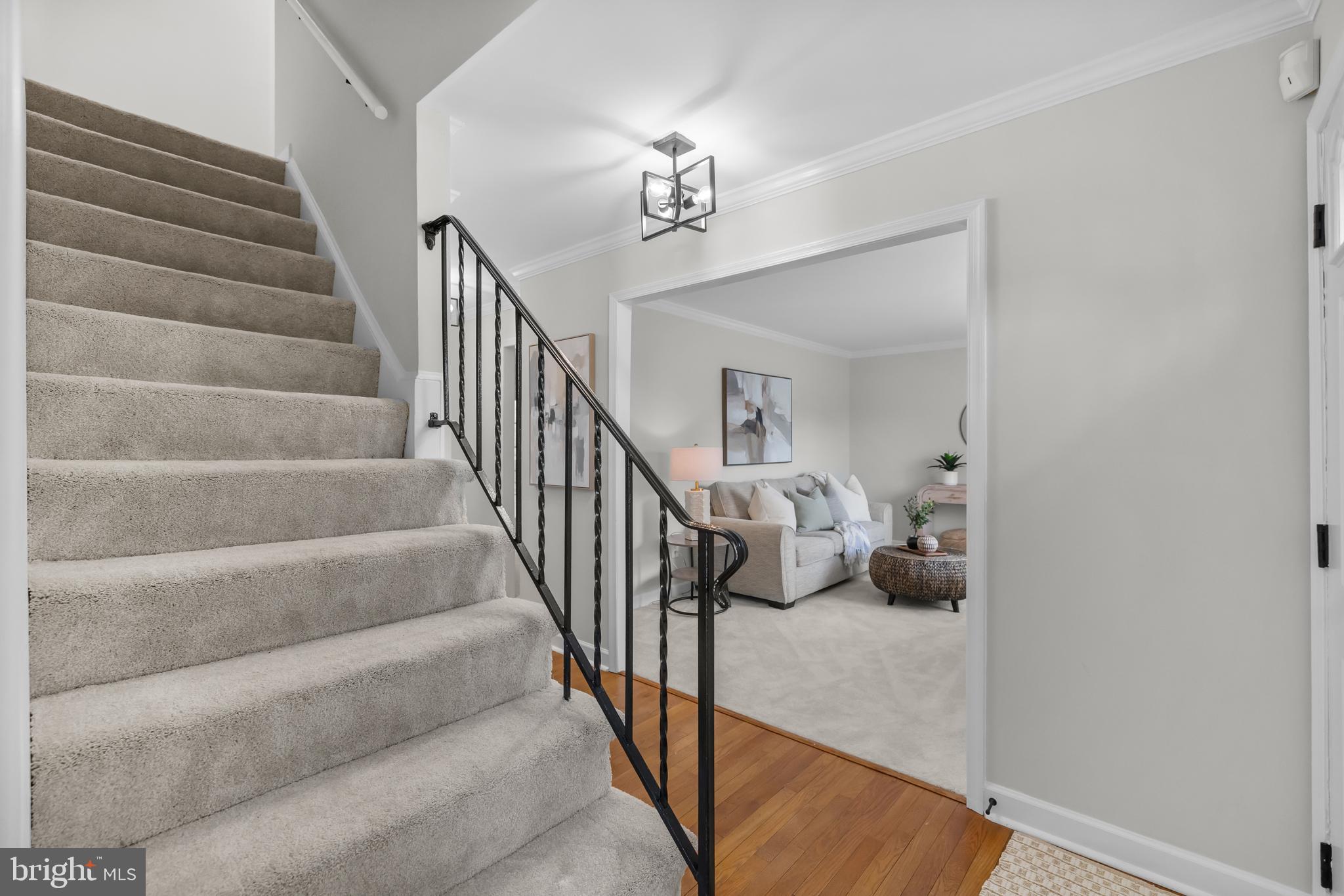 LAKE BRADDOCK - Residential