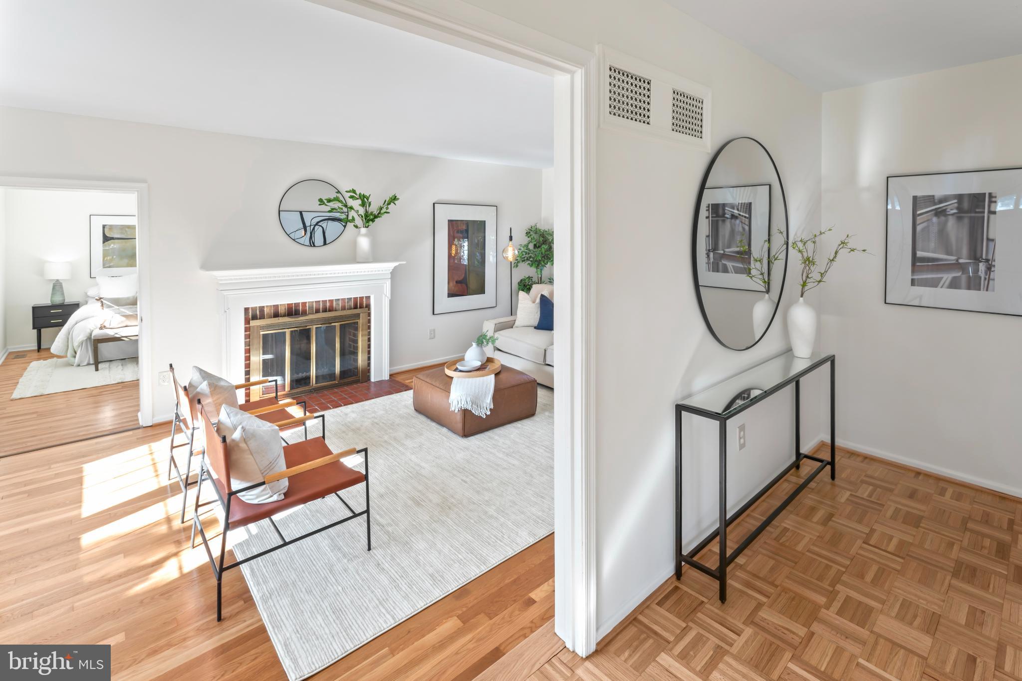 WEST SPRINGFIELD - Residential