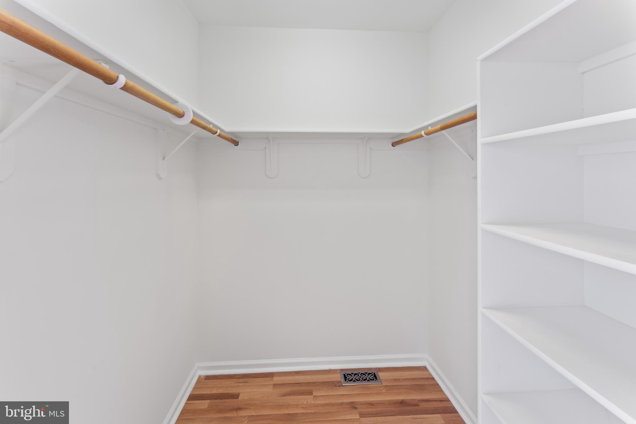 WEST SPRINGFIELD - Residential