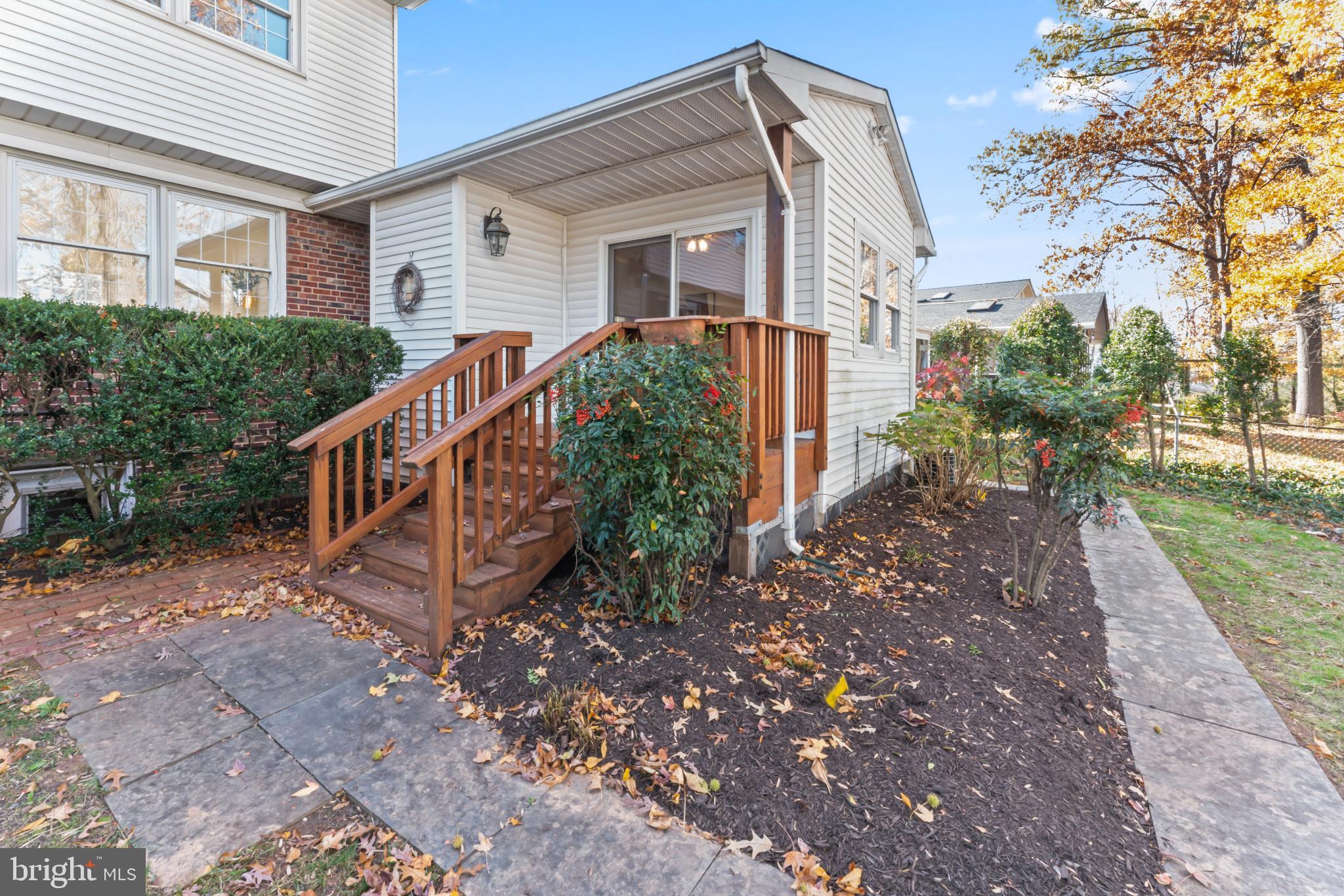 WEST SPRINGFIELD - Residential