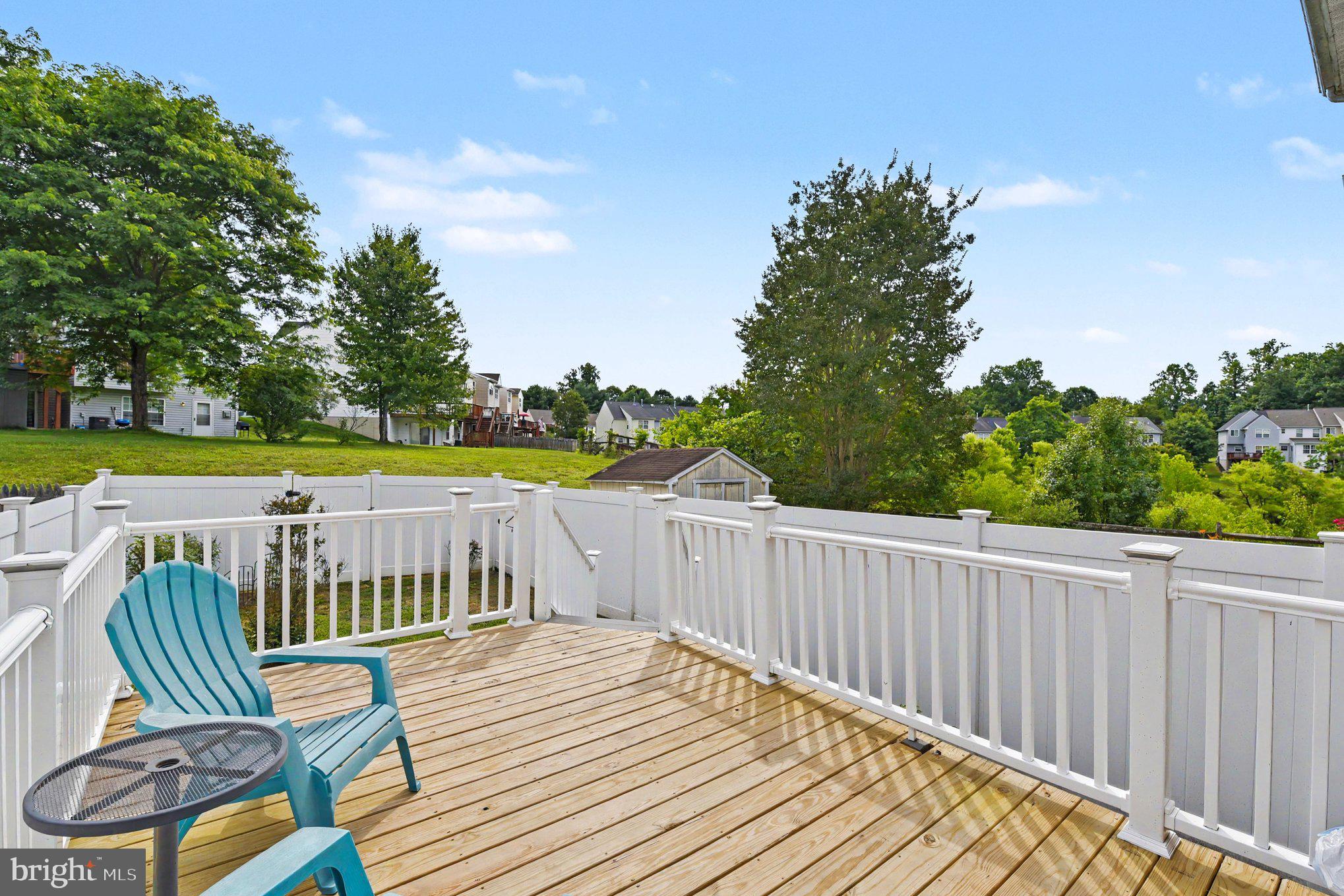 715 SHALLOW RIDGE COURT