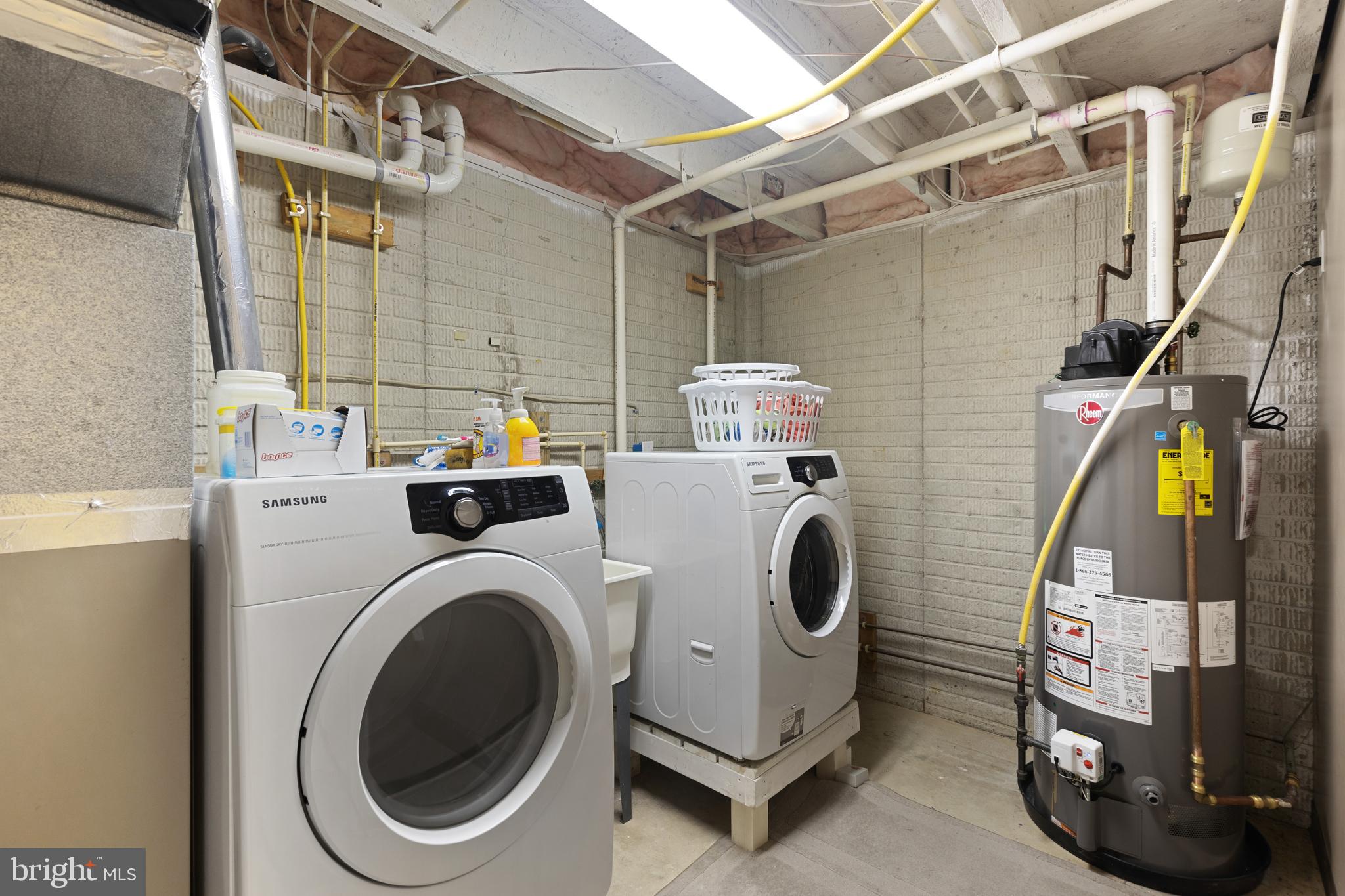 GOVANS - Residential