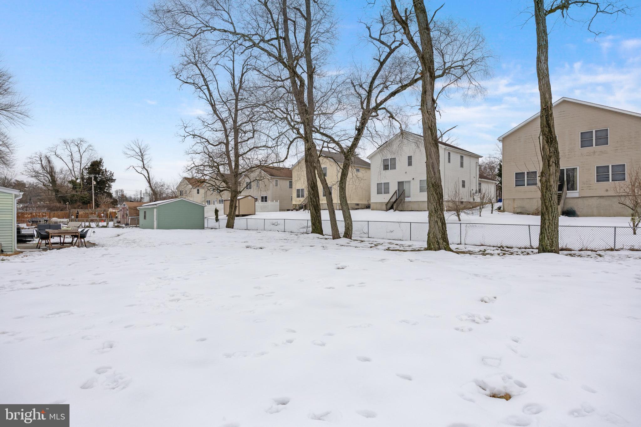 NONE AVA ILABLE - Residential