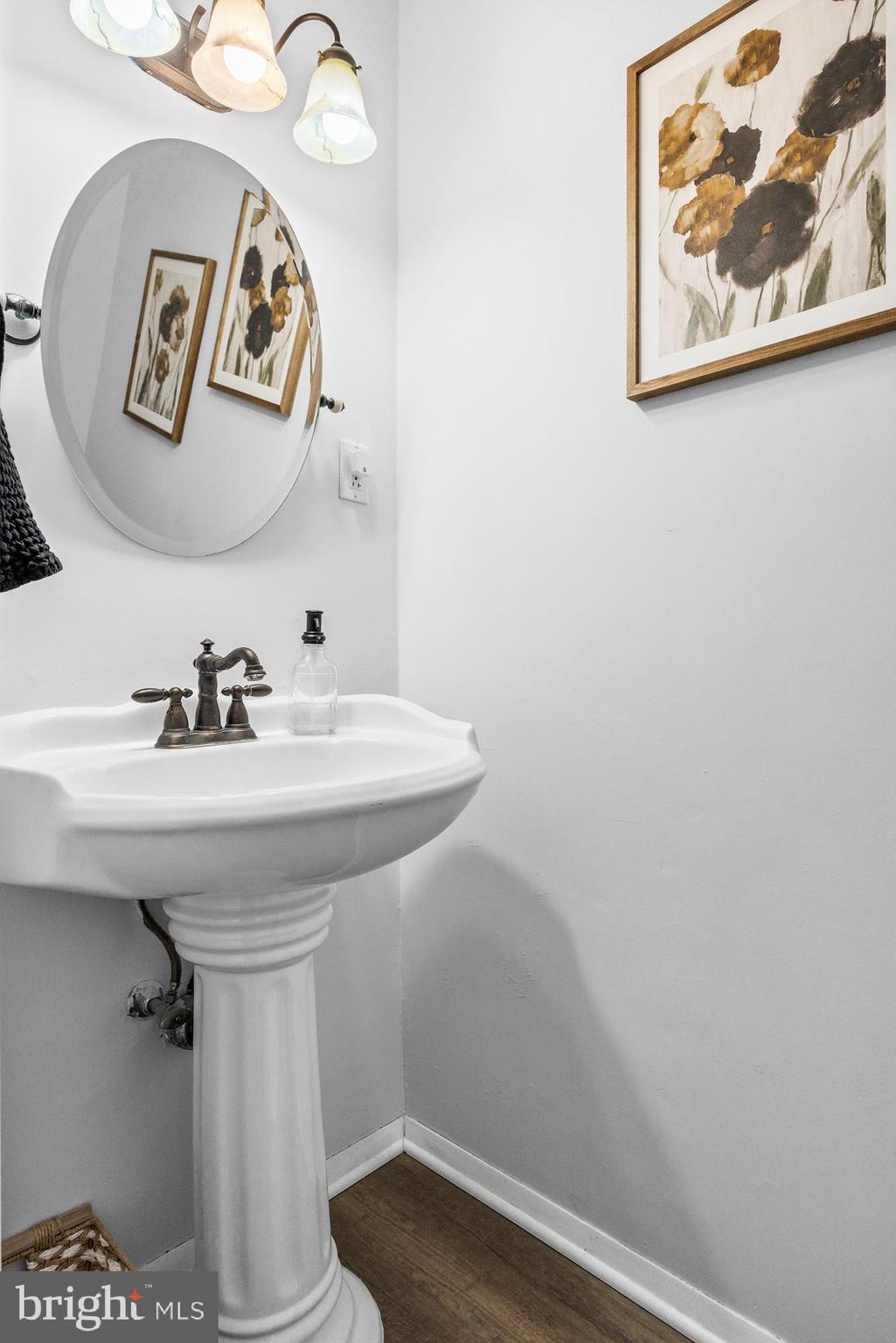 NONE AVA ILABLE - Residential