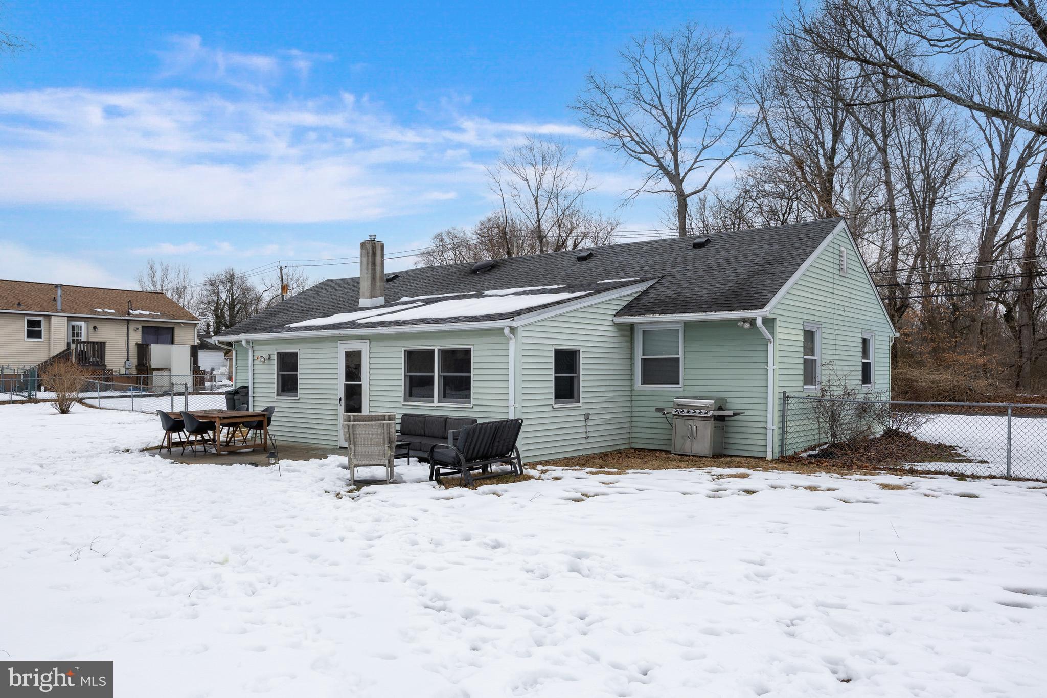 NONE AVA ILABLE - Residential